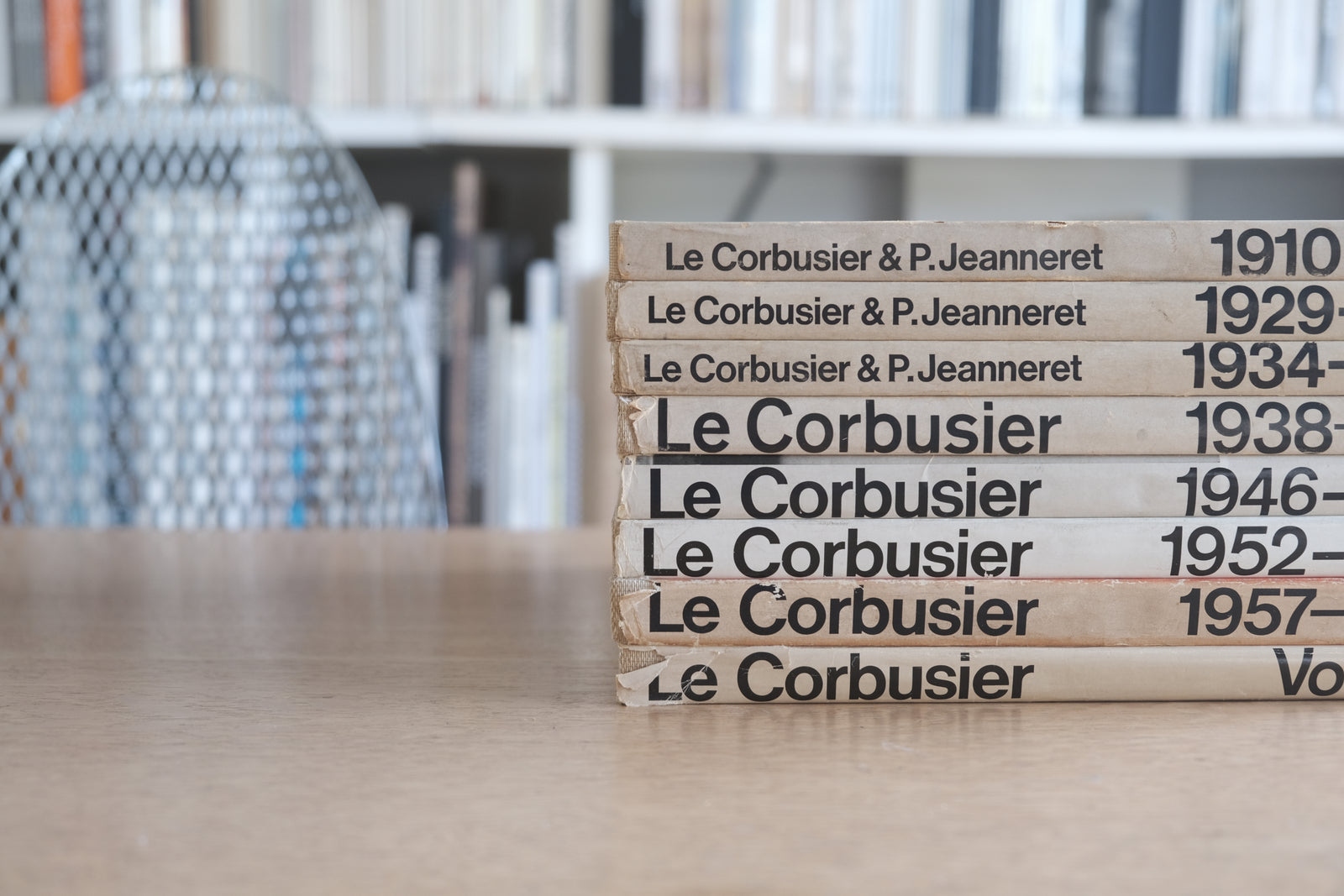 le-corbusier-helvetica-facebook