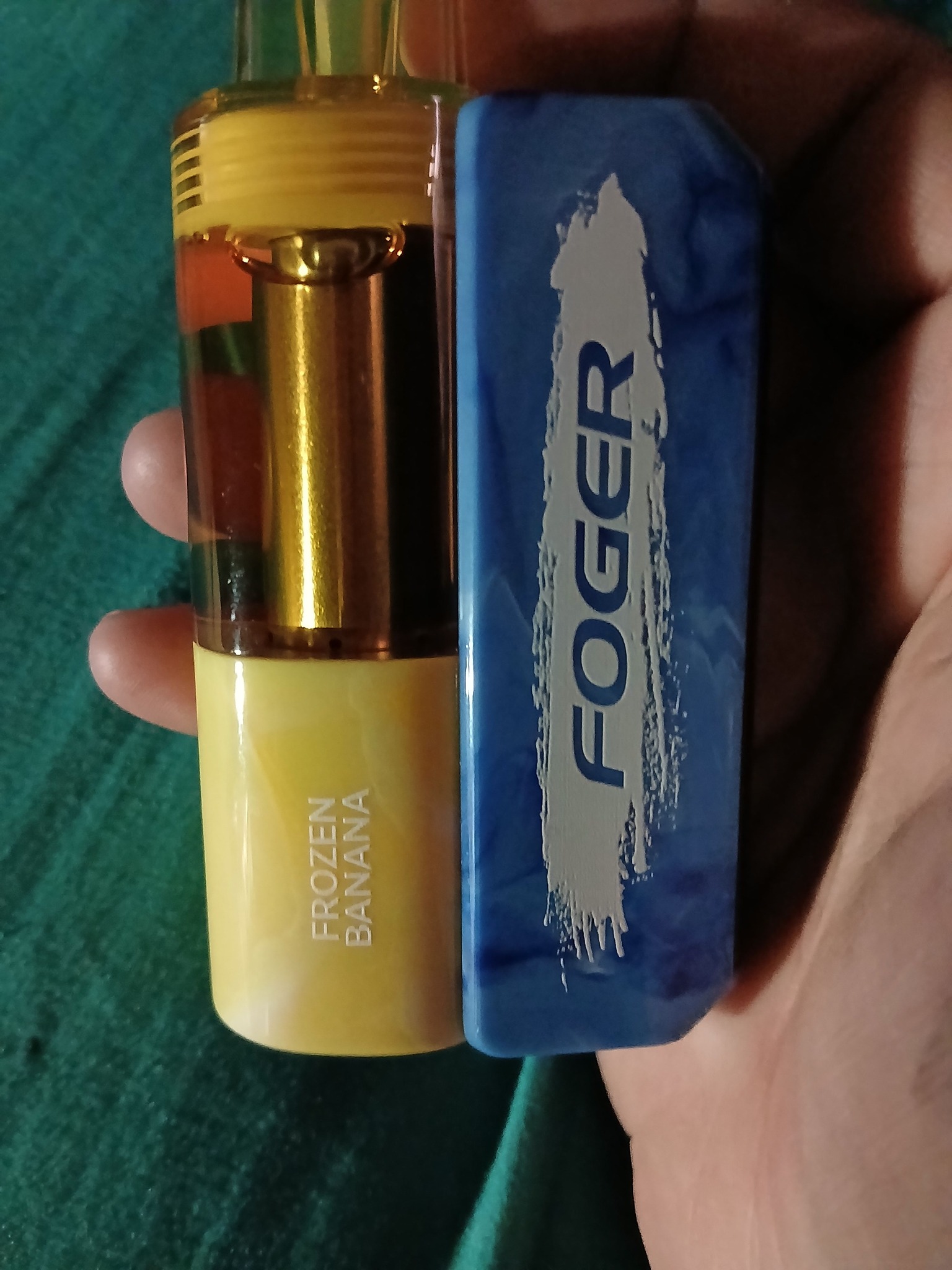 frozen banana foger vape Avenger OHM:0.6 Ohm Air Bar Diamond Box