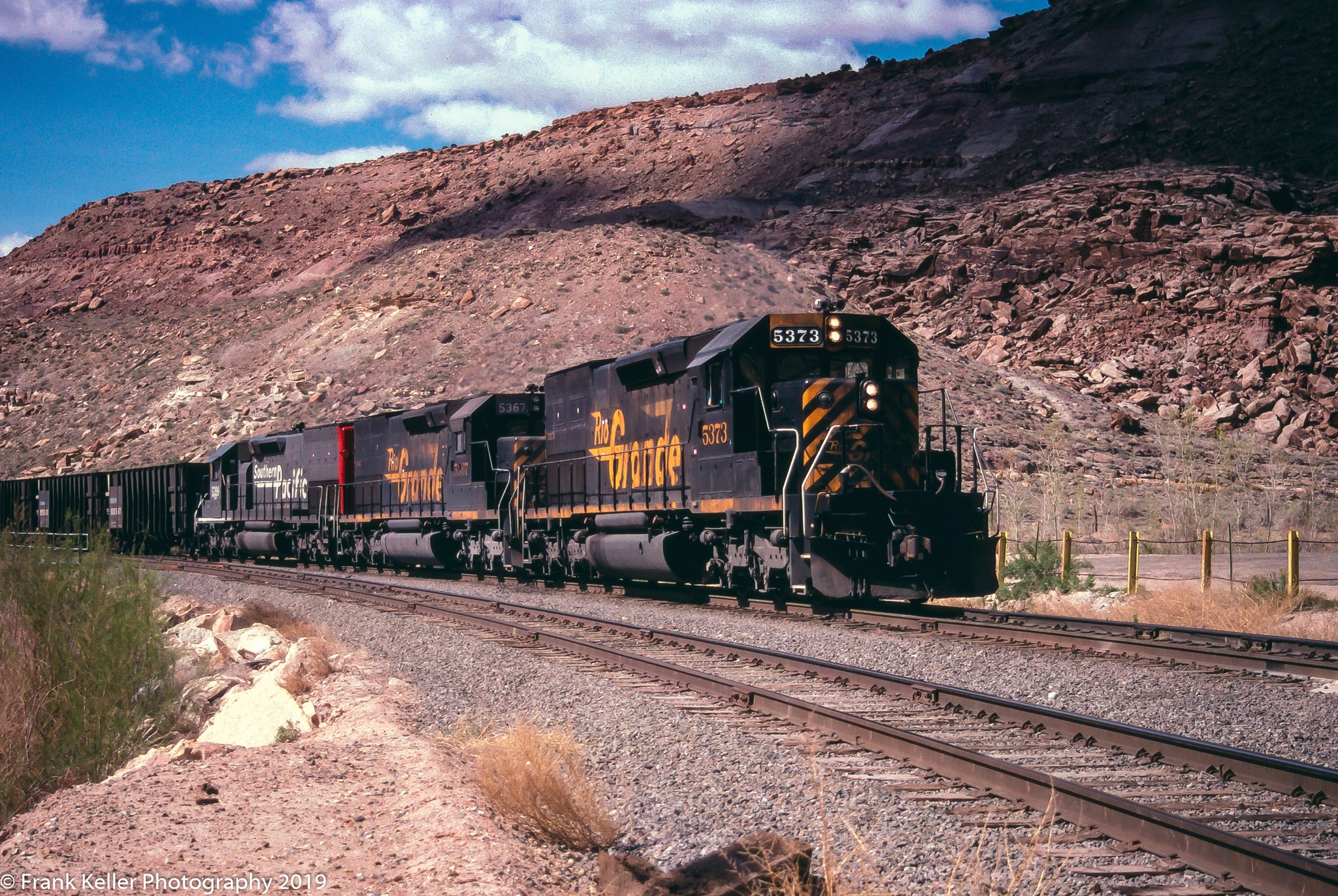 Frank - Rio Grande 5373 leads 5347 and SP painted but Rio Grande ...