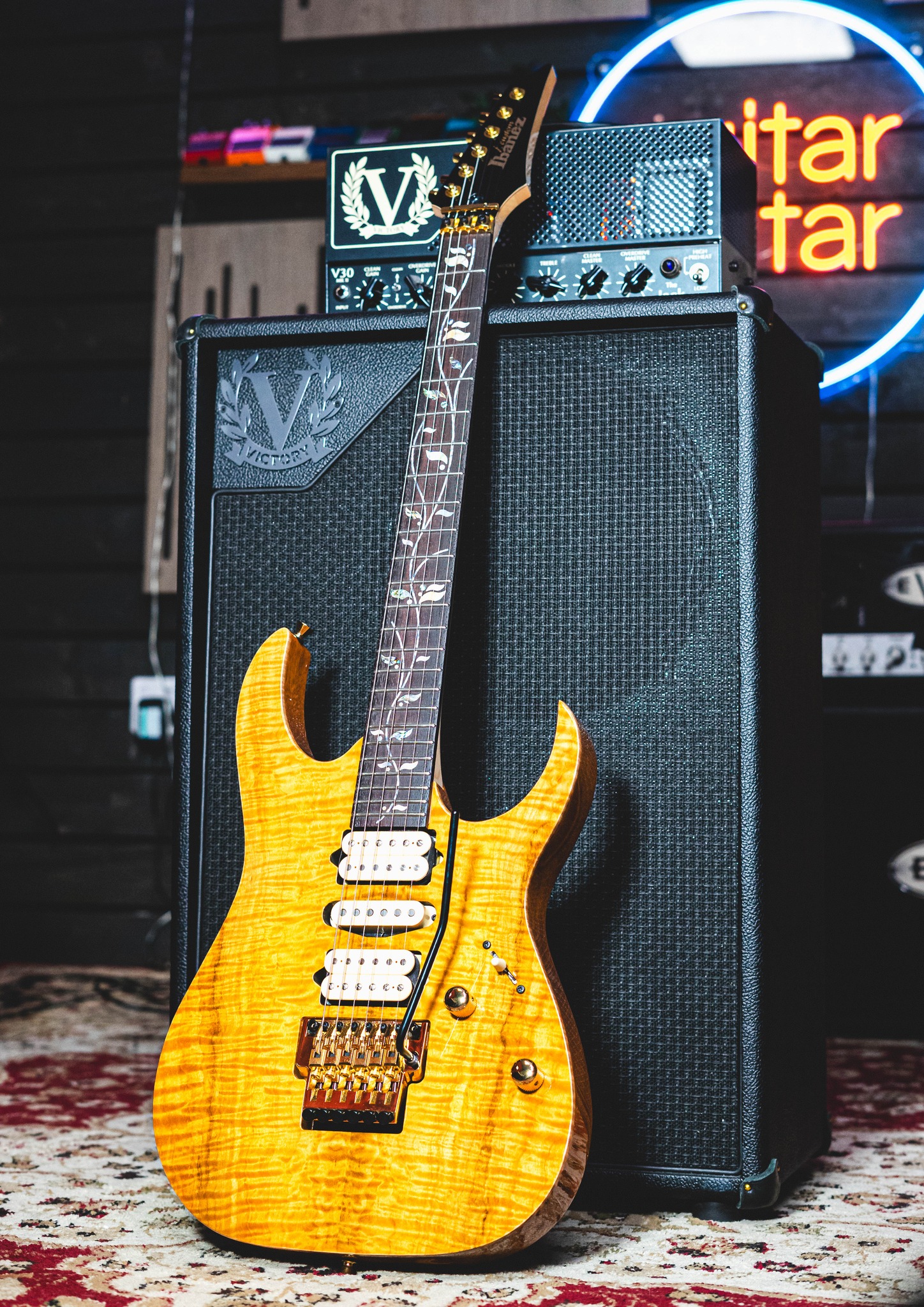 Hello, I would like to introduce you to the Ibanez (only Made in