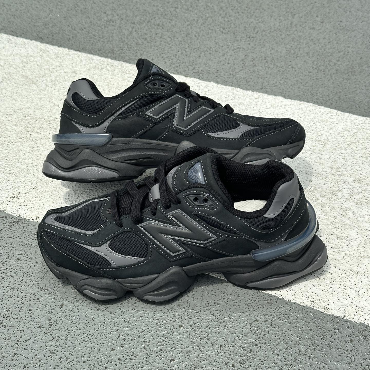 New Arrival... . . 【NEWBALANCE】 U9060 BLACK(79E) ¥24,200 