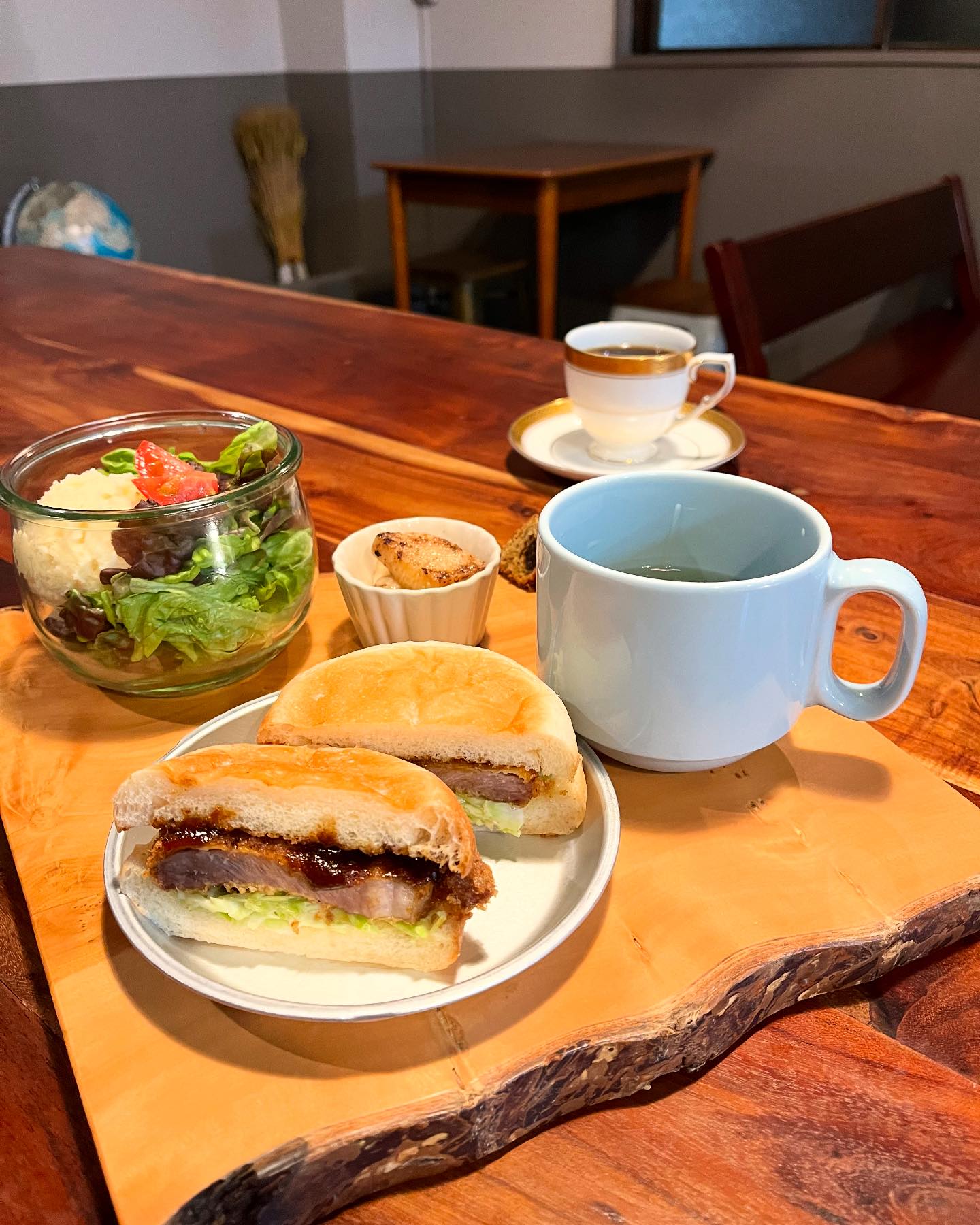 おはようございます? . ランチプレート変わってます。 