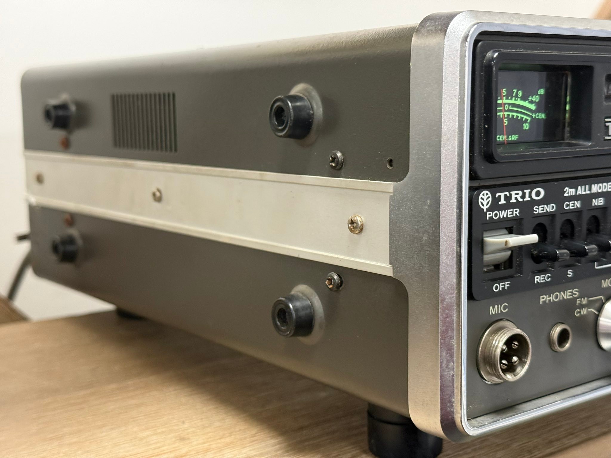 🚑 RESCUE RIGS 🚑 SECOND HAND TRIO TS-700G 2M ALL-MODE TRANSCEIVER