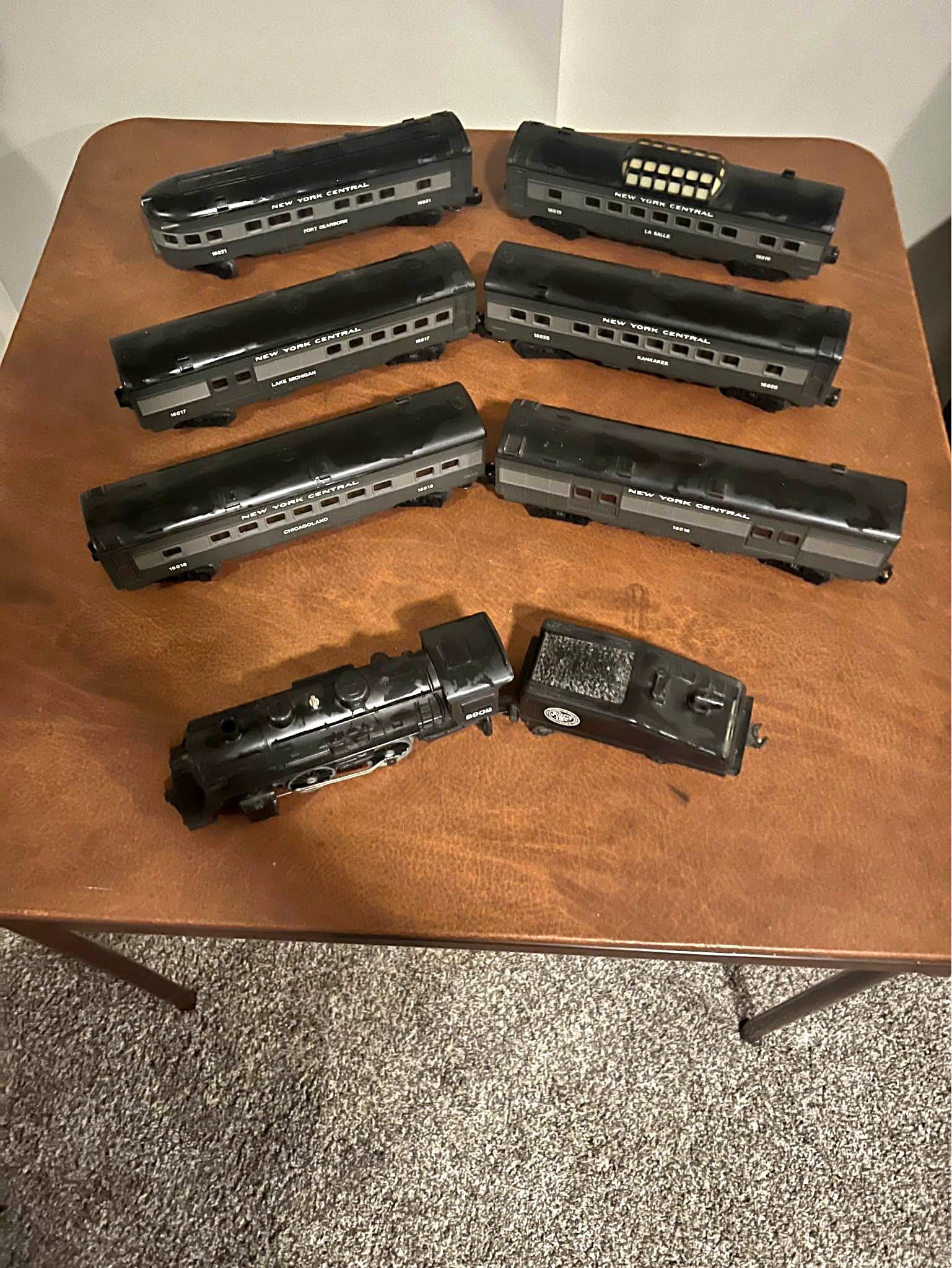 Train Set- 6 car Lionel NYC, locomotive& 2 Coal Tenders (ACL & Lionel ...