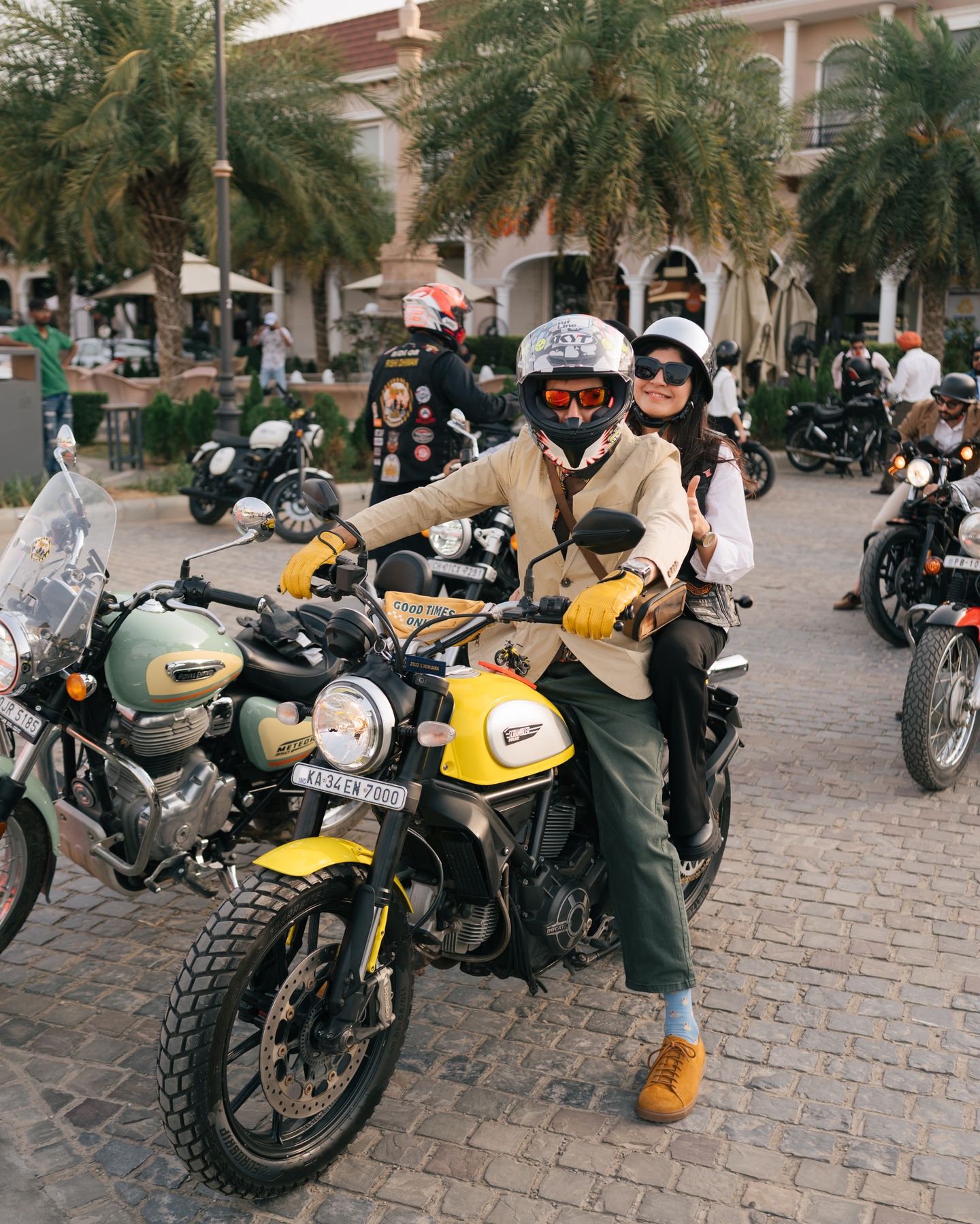 The Distinguished - Smiles and steadfast style weave through London’s ...