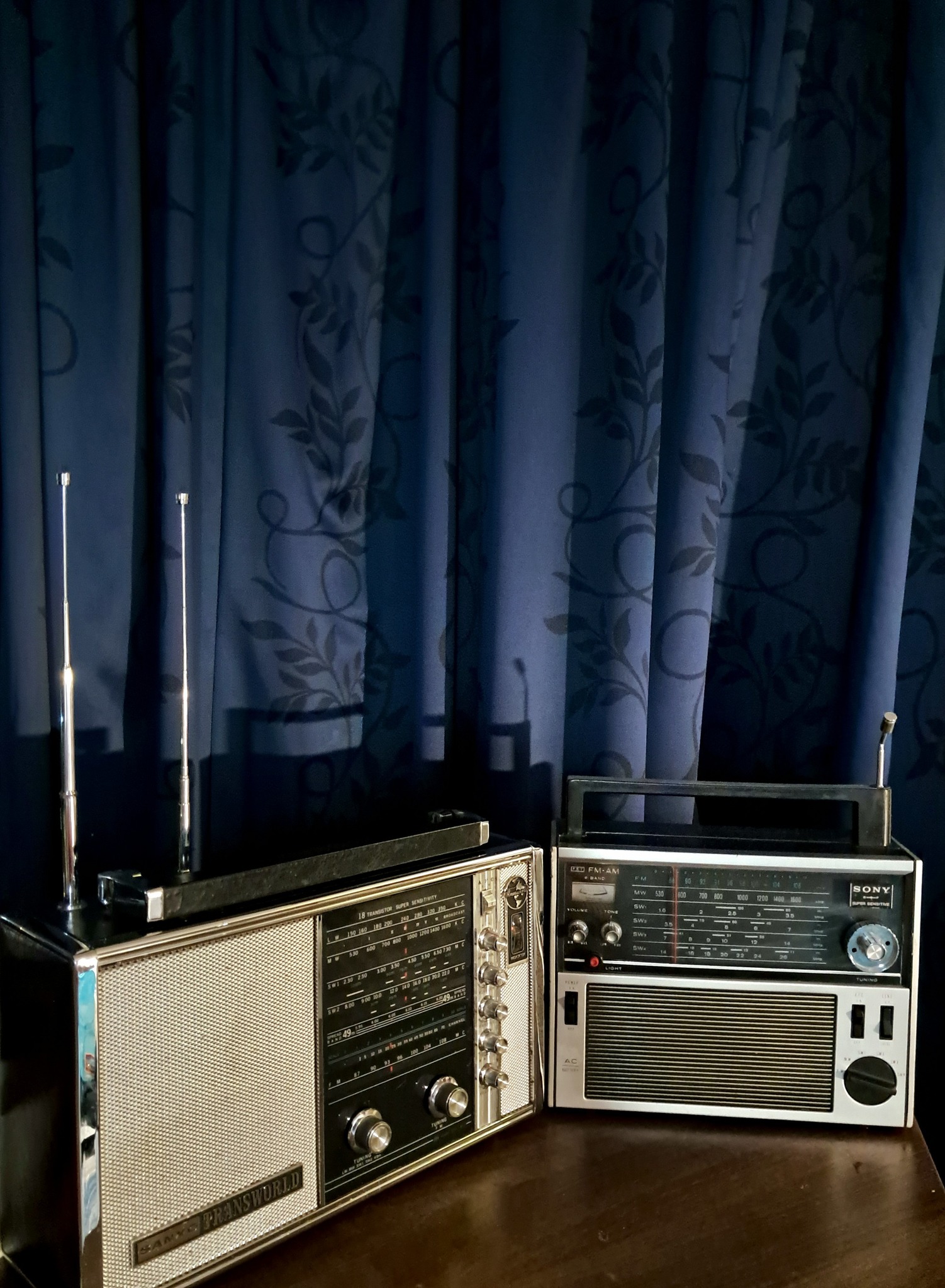 80s vintage SANYO Sanyo RP8700 Pulsar FM/MW/SW1-4 (FM/Medium/Short