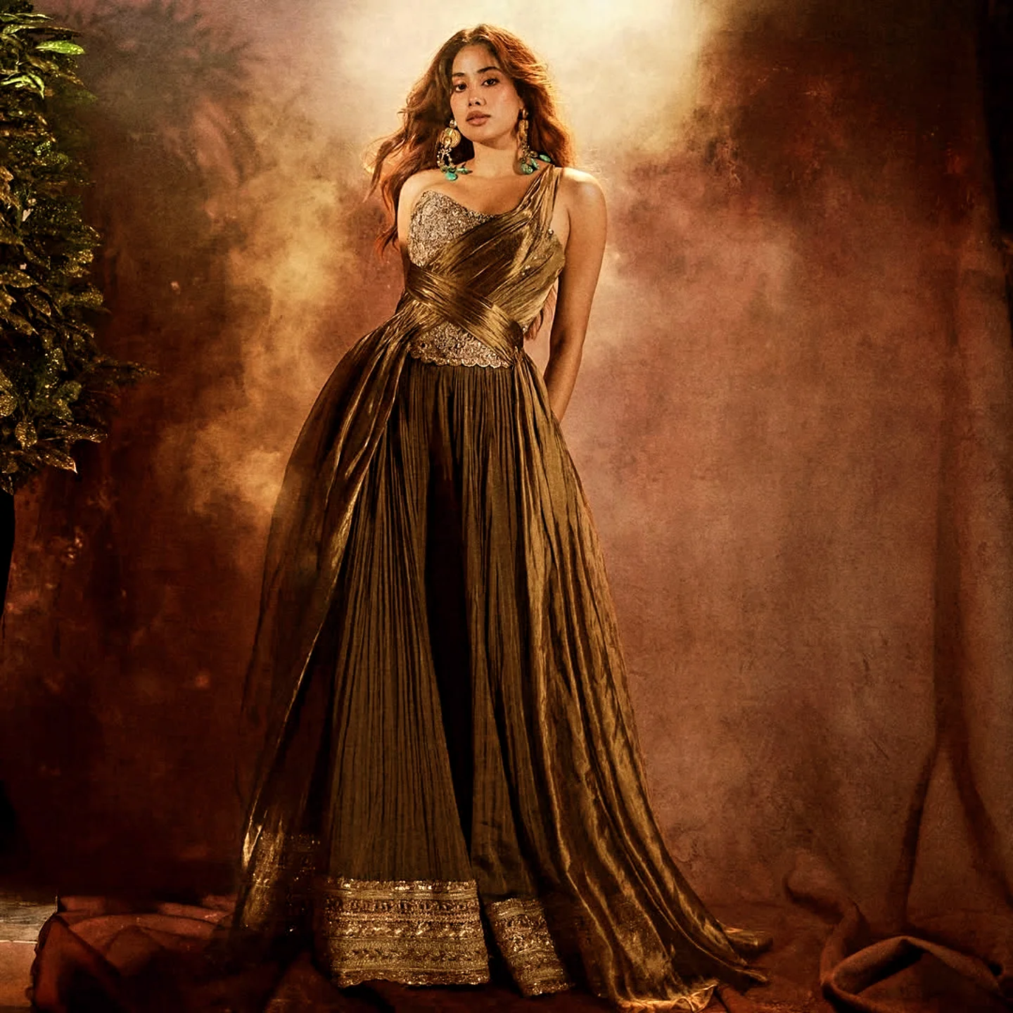janhvi kapoor brown dress serving looks and stealing hearts effortlessly. #jahnvikapoor Size:2