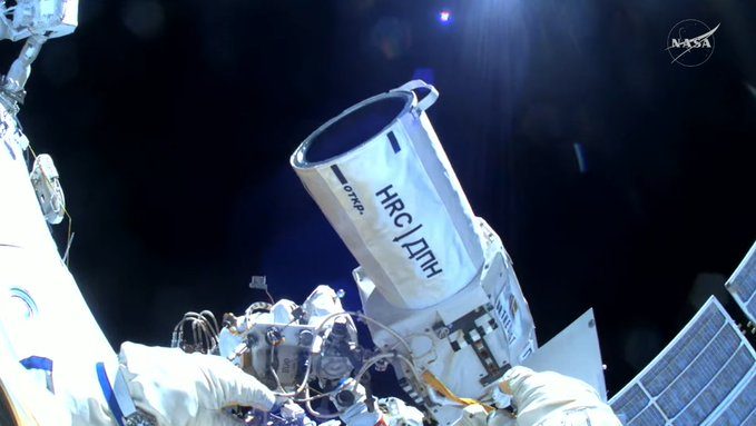 Fan de... - Fan de l'ISS - Station Spatiale Internationale