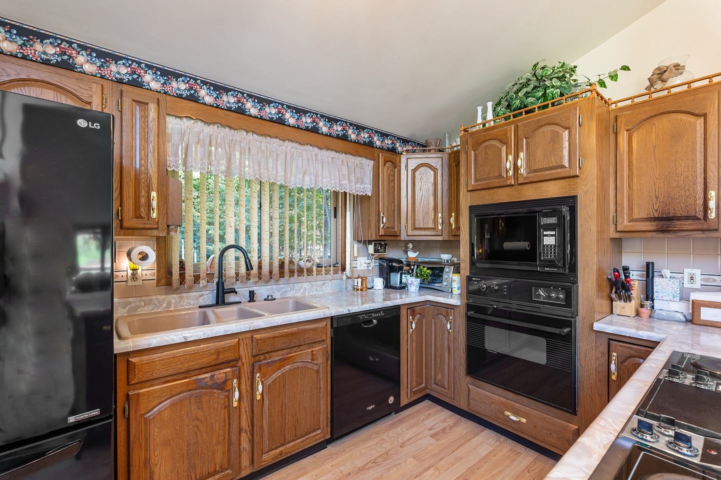 Kelly Roche Realtor added a new... - Kelly Roche Realtor