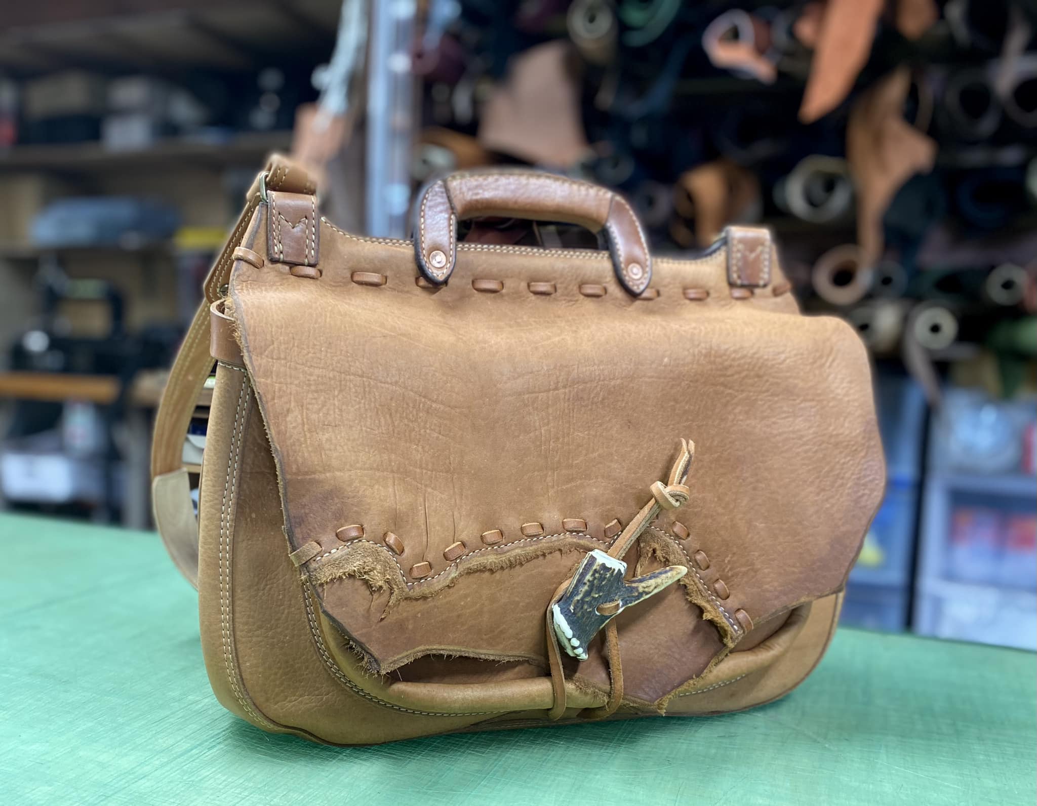 革工房 エル・パソ (@elpasoleatherworks) • Facebook