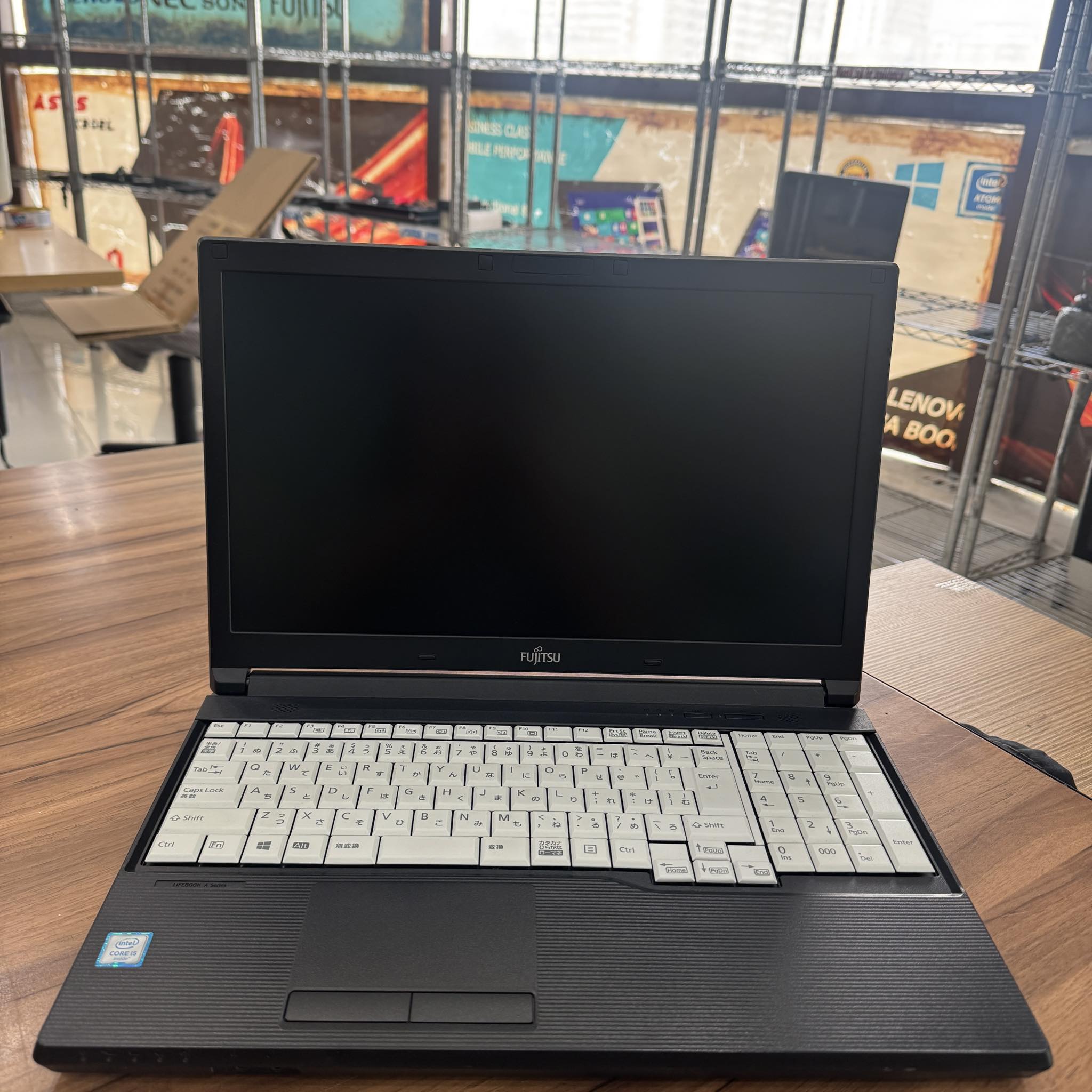 Fujitsu laptop ‼️ 🫶 15.6 inch 🫶 Model: Lifebook a576/s 🫶 specs