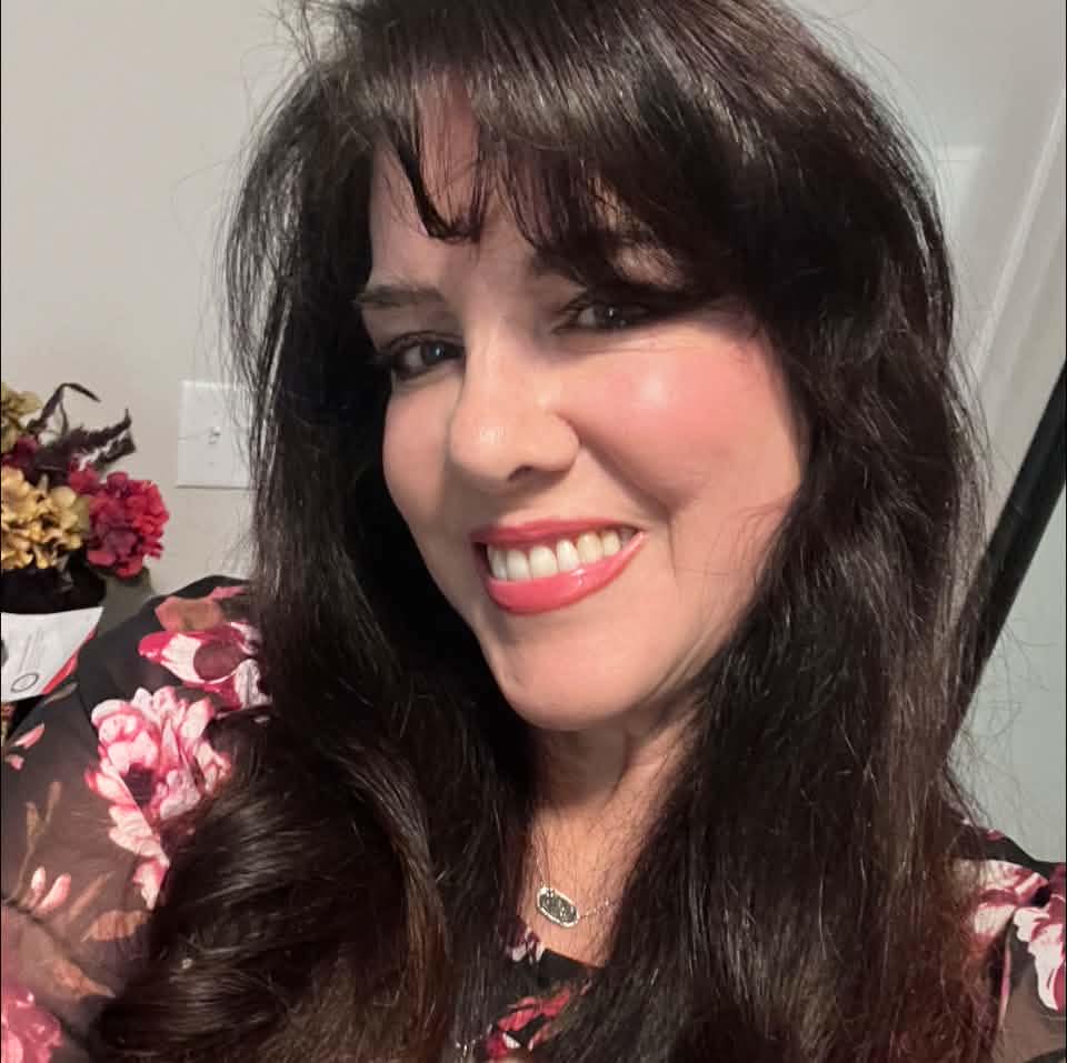 Lisa Stratton