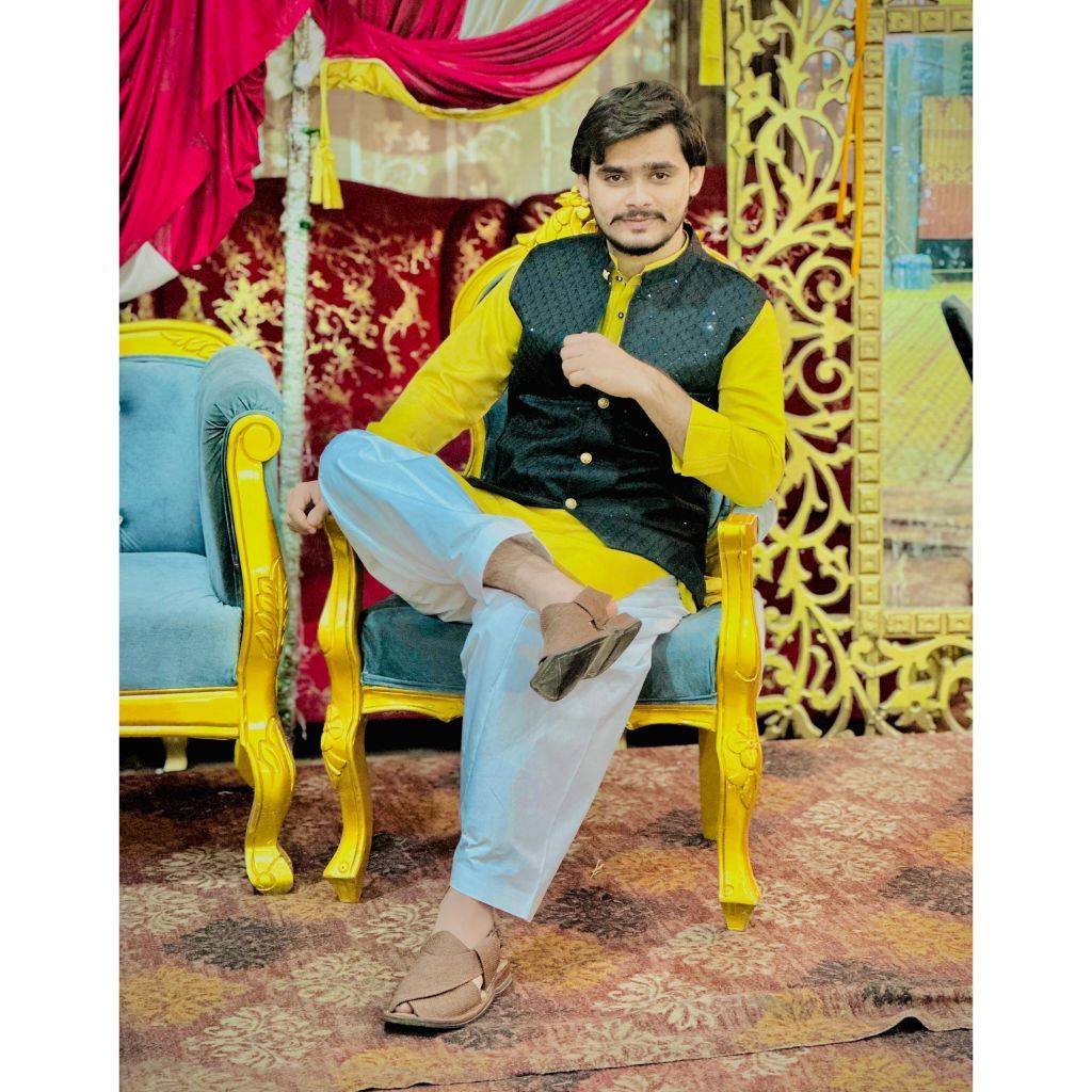 Asim JUtt - Asim JUtt added a new photo.