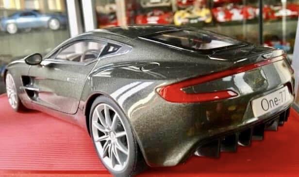 Autoart Aston Martin One-77 1:18 scale model review