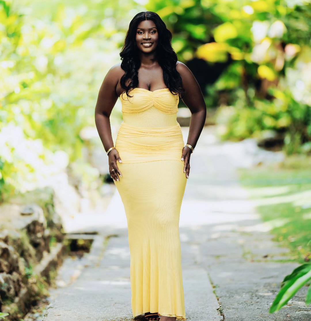 Yellow strapless birthday dress in Kingston