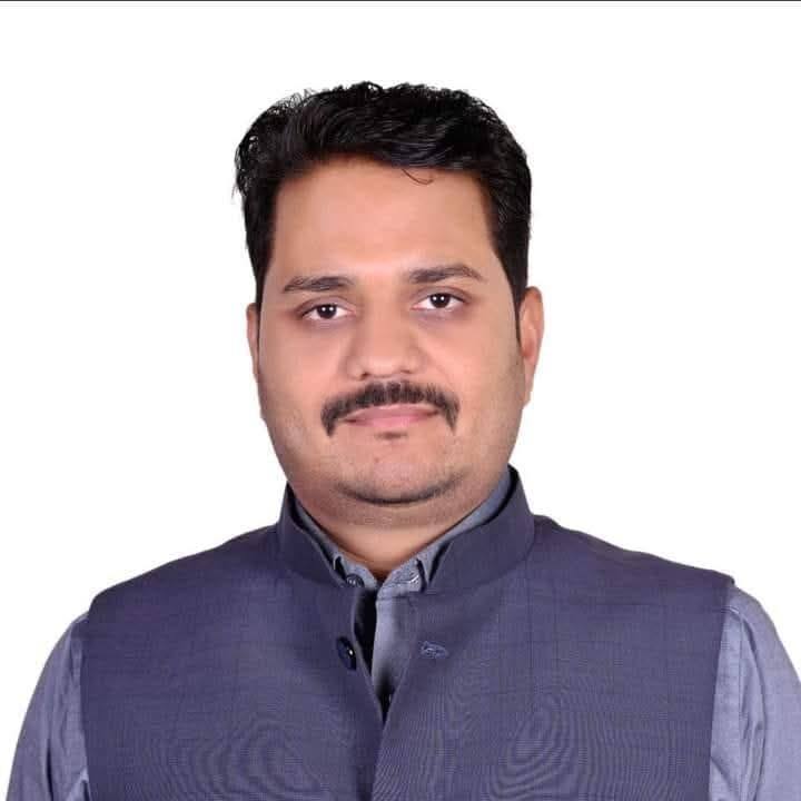 Vaibhav Pawar - Vaibhav Pawar added a new photo.