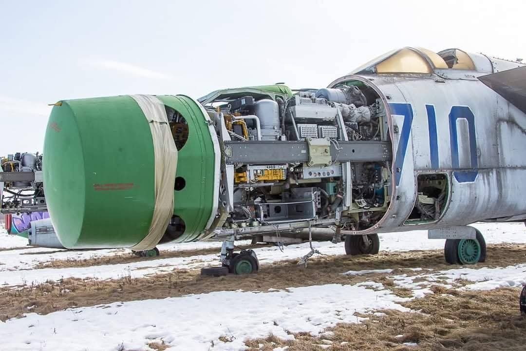 Mig 25 Foxbat Engine