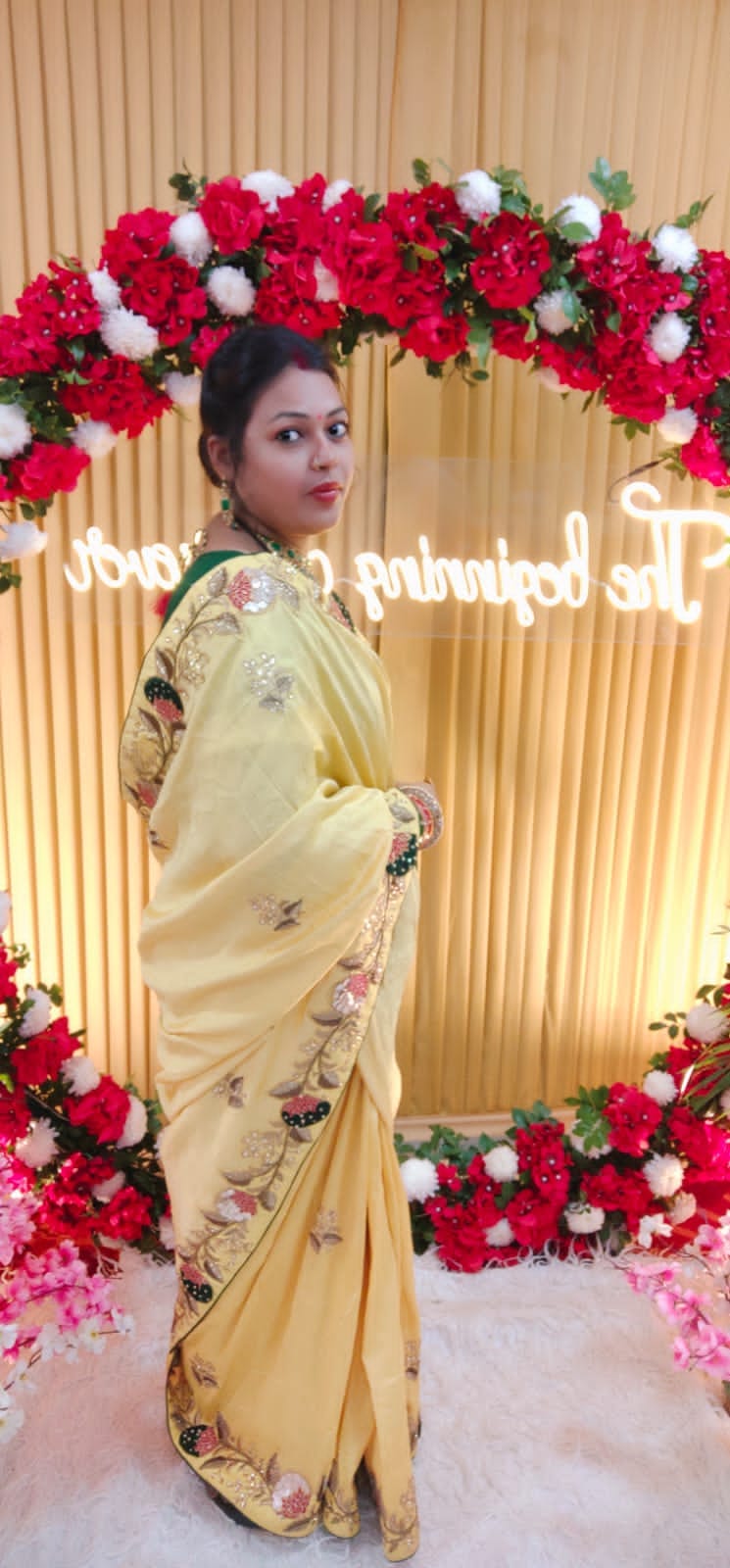 Rani Raj vlogs