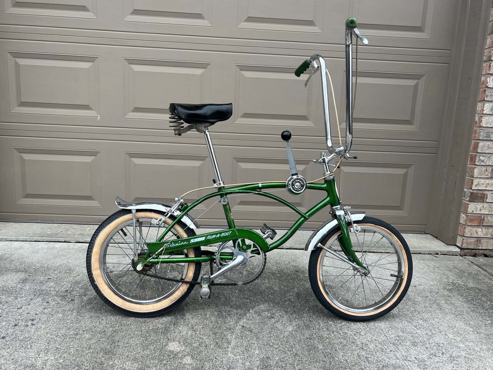 cheap lightweight stroller for travel Clic Compact Silver Cross Space Mahomes' helmet shatters in nflcc Many compact strollers become Couleur:Gray / Green Voltage