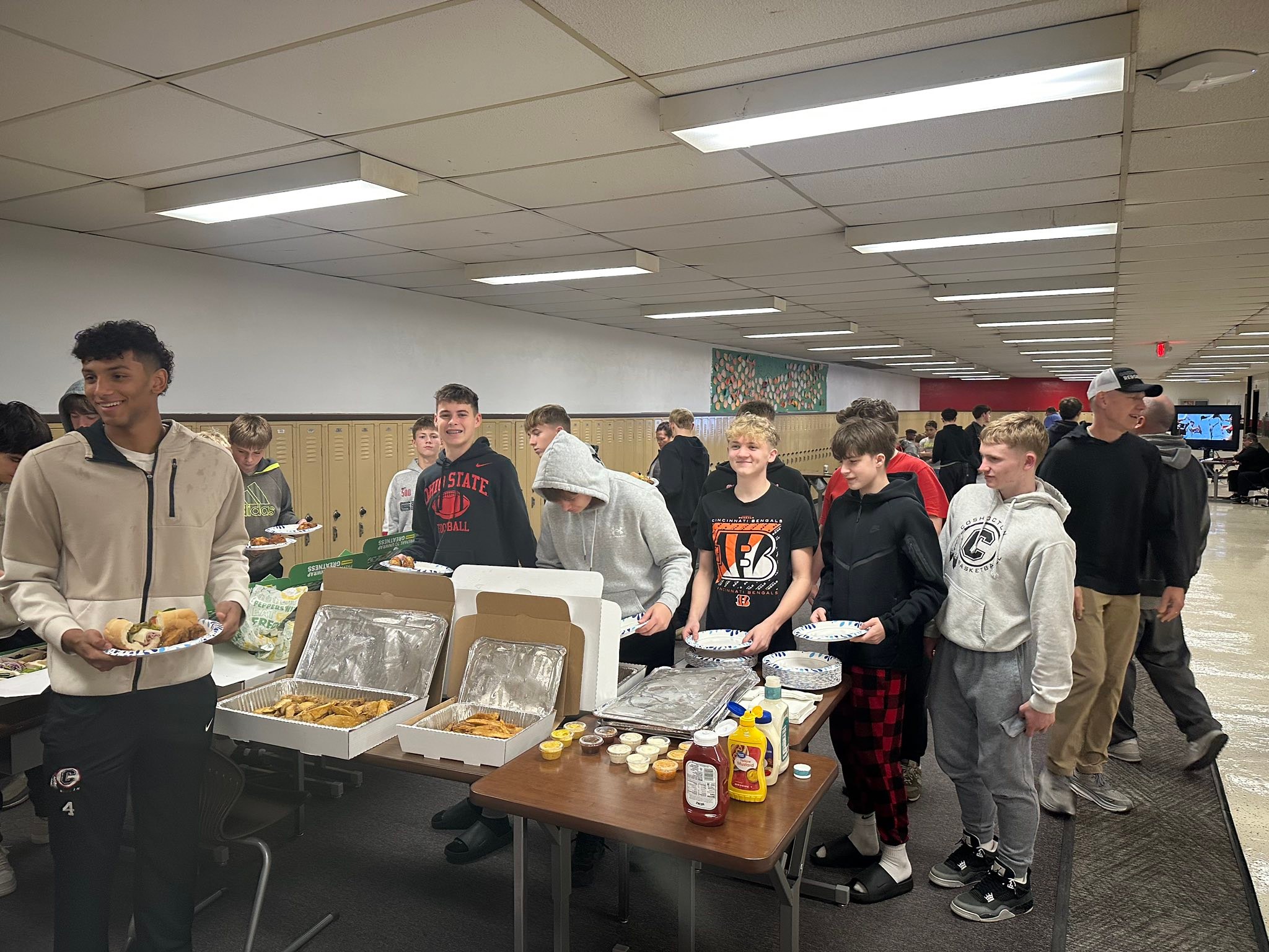Coshocton Basketball... - Coshocton Basketball Boosters