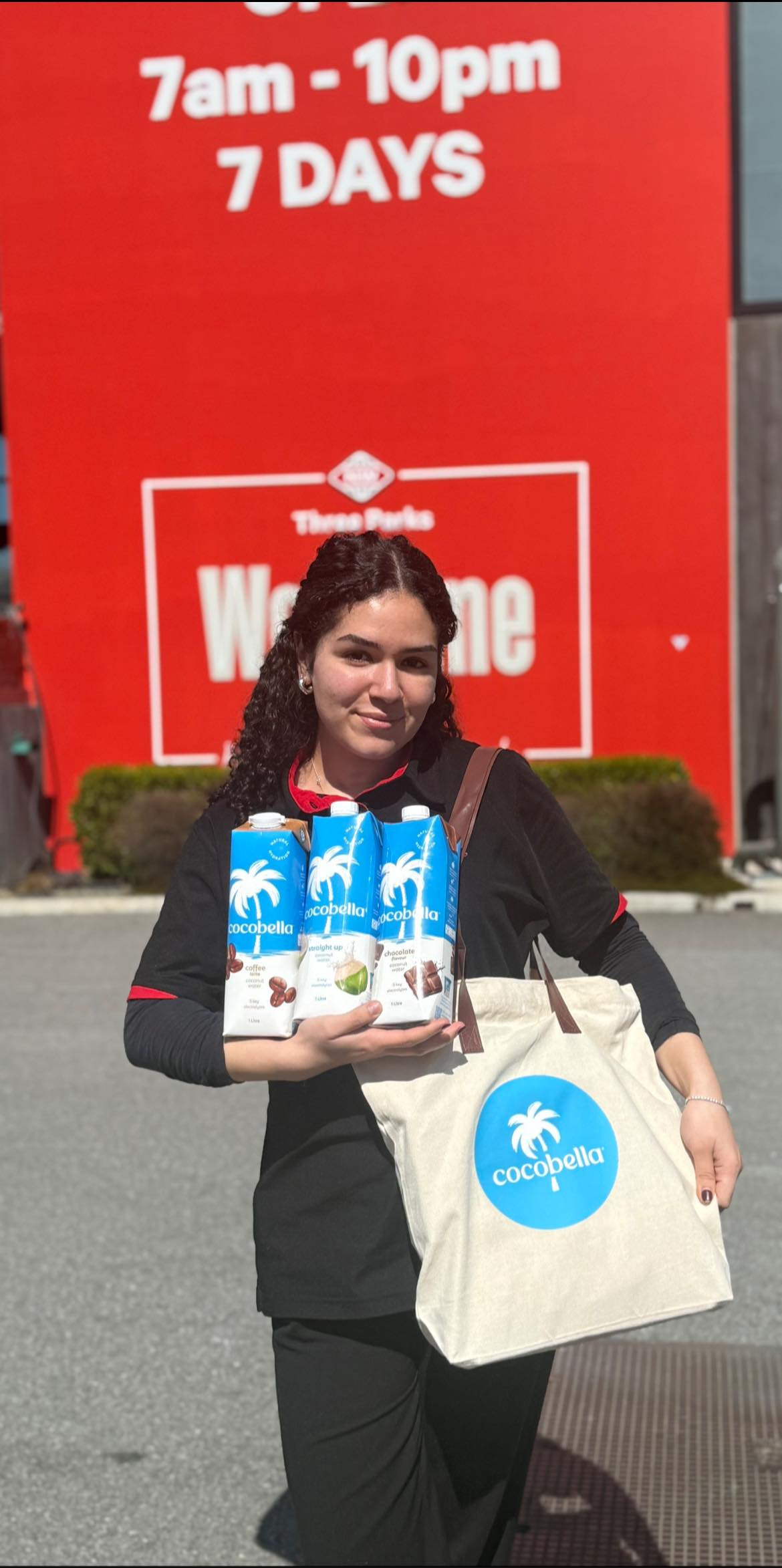 🥥GIVEAWAY CLOSED🥥 Winner- M.... - New World Three Parks | Facebook