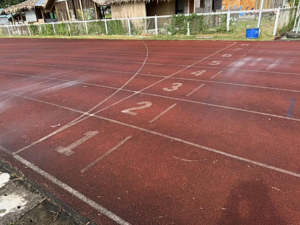 Gilbert - Ingon ani daw ang plastada kung managan ta sa mga oval track ...