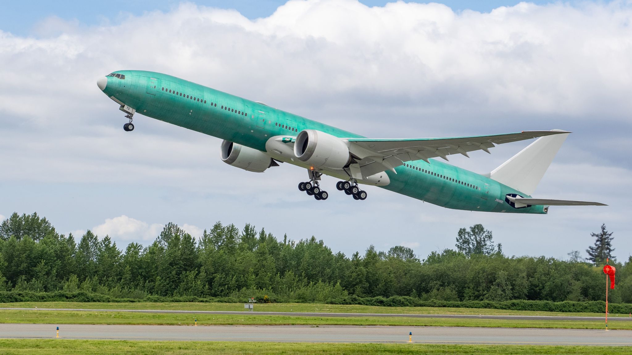 First flight for Lufthansa's first 777-9 (D-ABTG, N20080). Jens