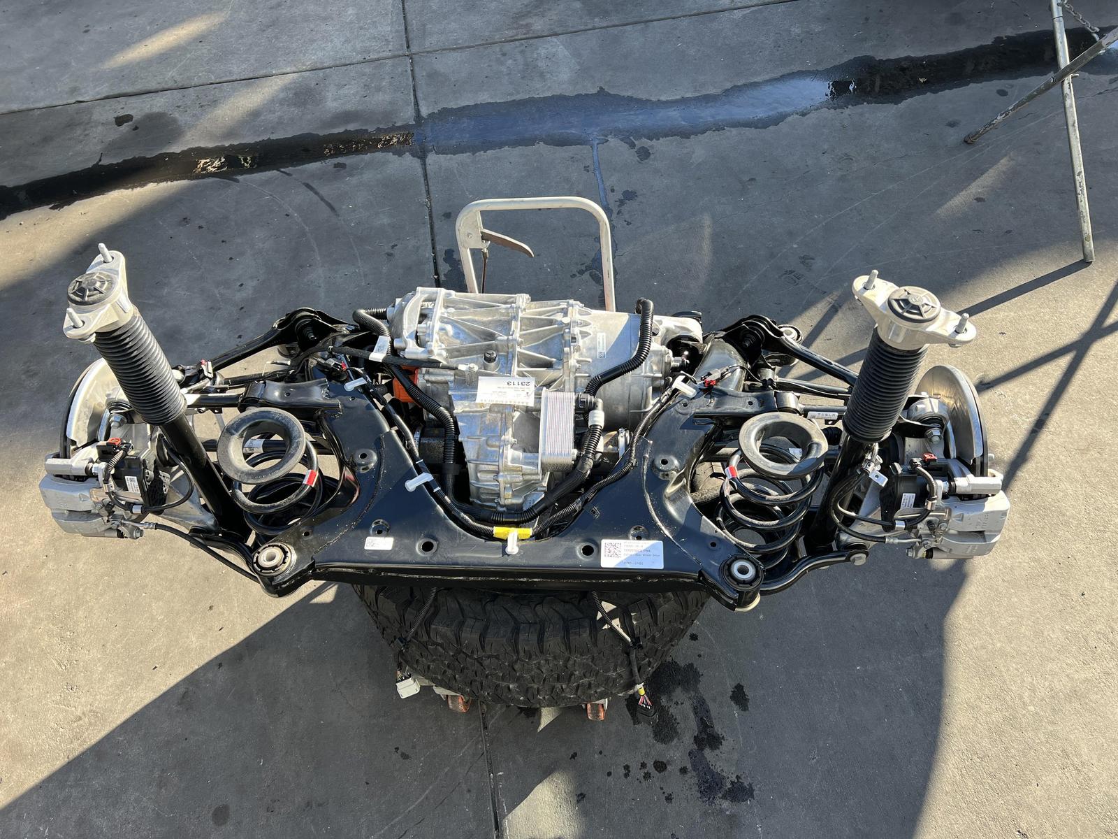 23 Tesla Model 3 Y Performance Rear Engine Drive Motor Unit Subframe ...