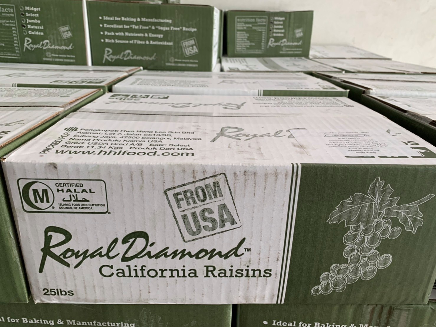 ลูกเกดดำ (Black Raisin) Royal... - ลูกเกด Royal Diamond | Facebook