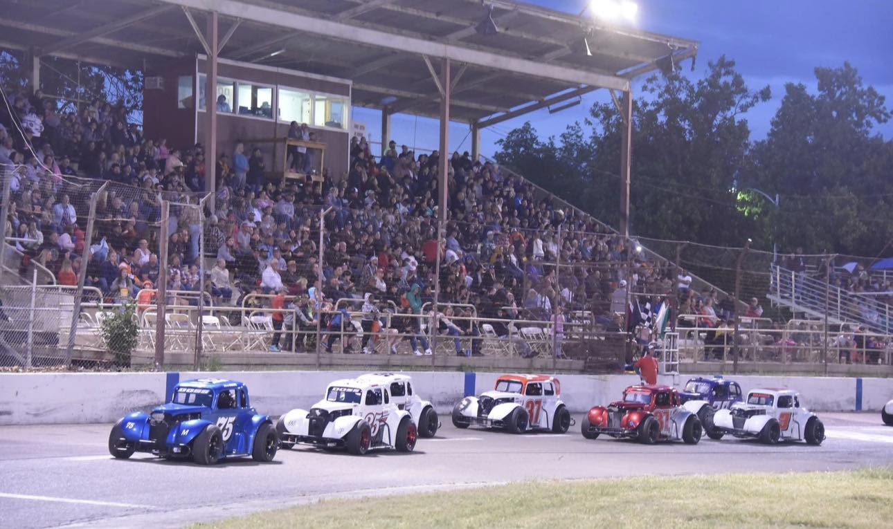 We are proud to announce a... - Jeremy Doss Motorsports | Facebook