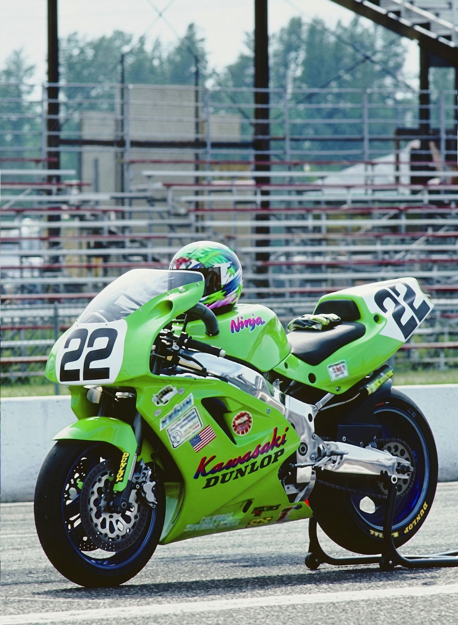 1990 Kawasaki ZX7 Rob Muzzy bike build