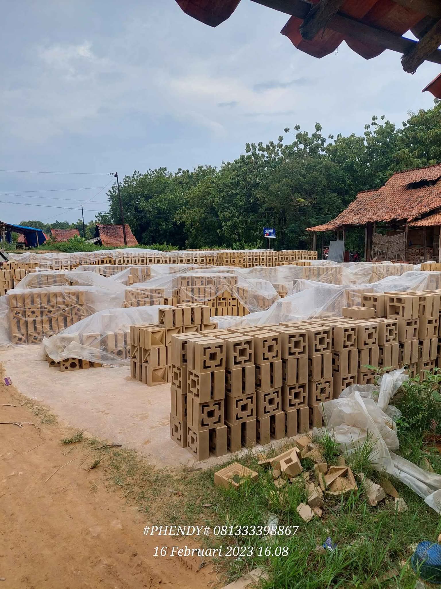 JUAL BELI VARIASI VARIO SEMARANG | Loster/roster beton di proses ...