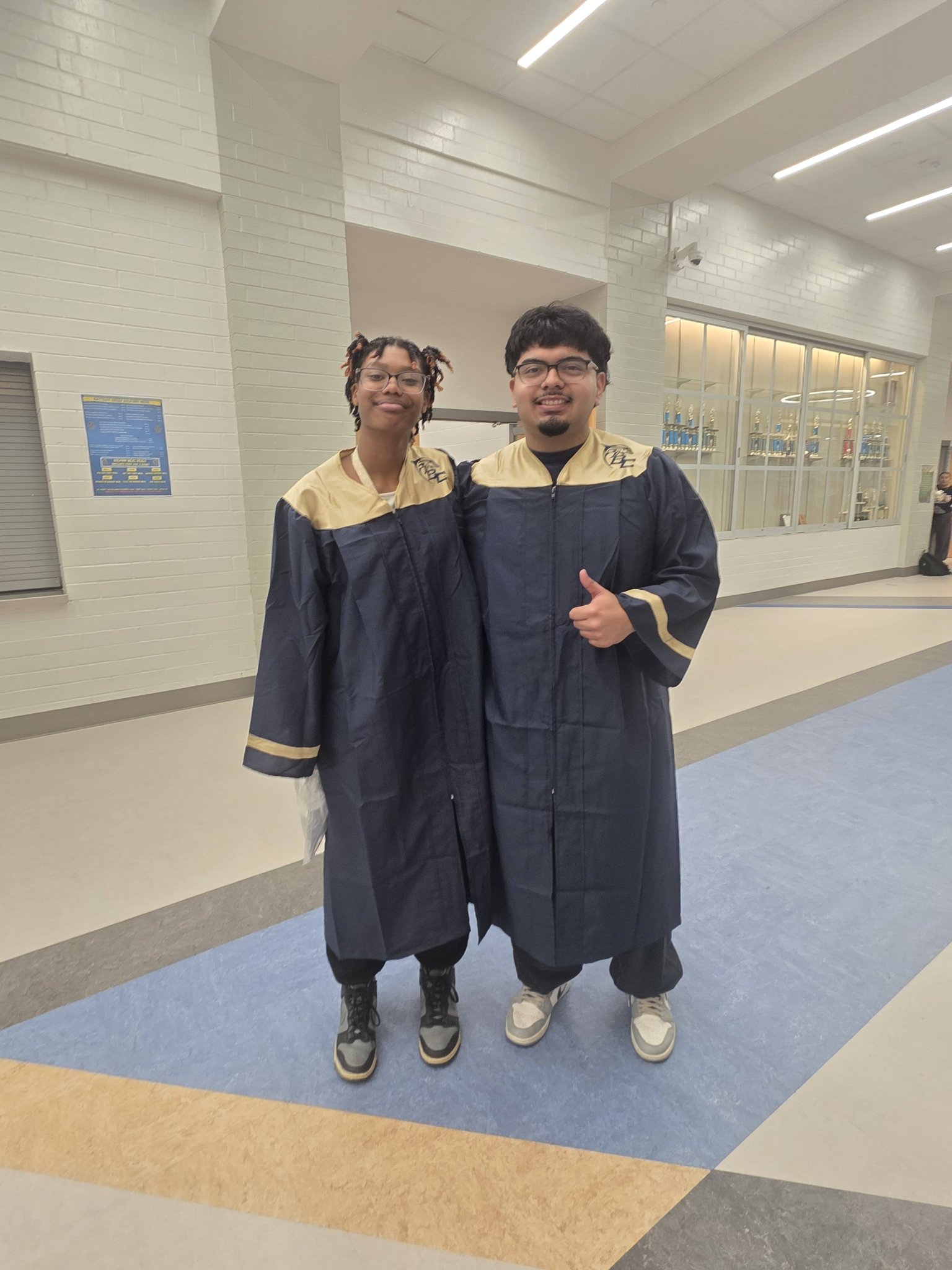 guess graduation dress what day it is??? Class of 2026 are getting their caps & gowns today! If you are unable to get your regalia today (and your balance is paid in full) see what to wear to a graduation as a guest female