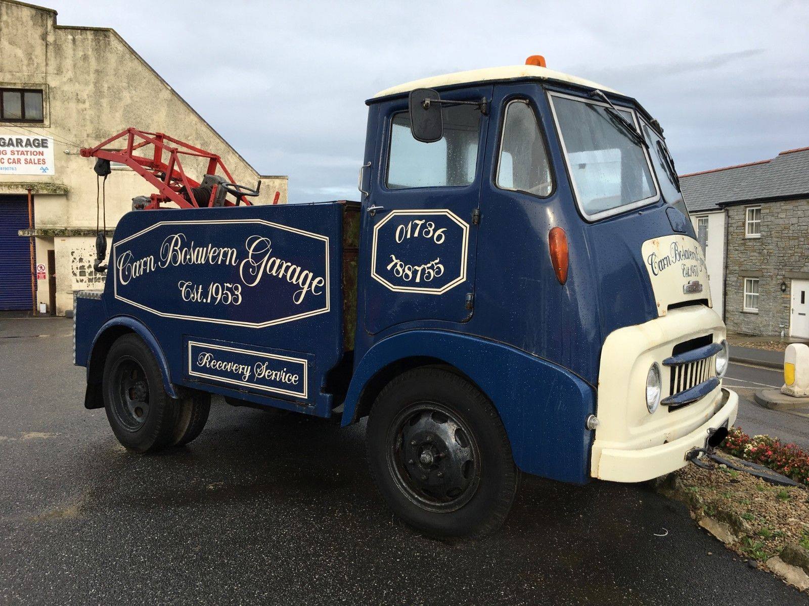 UK - Ad... Austin FE Classic Recovery Truck With Harvey Frost Crane On ...