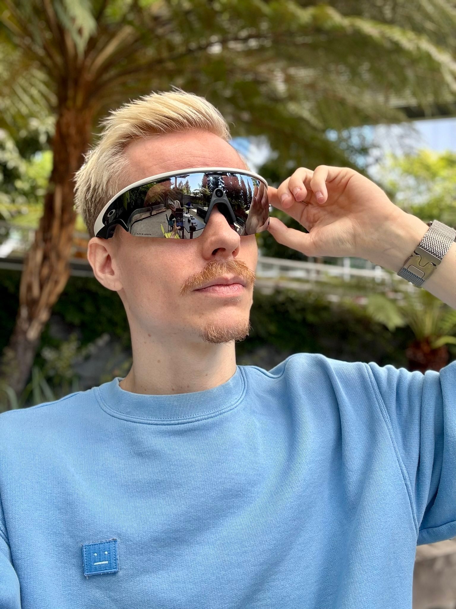 Oakley Meta Vanguard glasses with Garmin and Strava integration