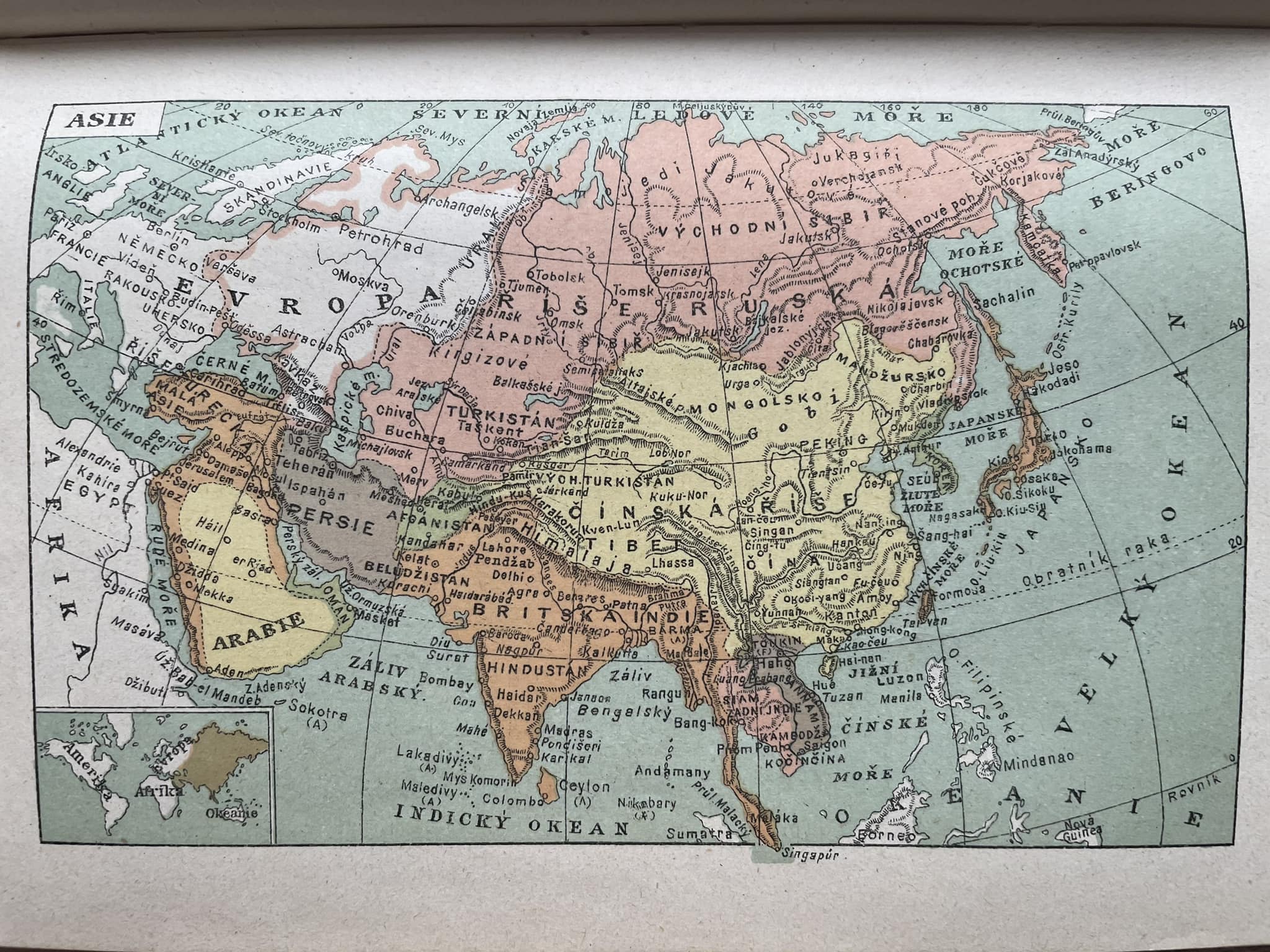 Nations of Asia. Pergamon World Atlas, 1968.