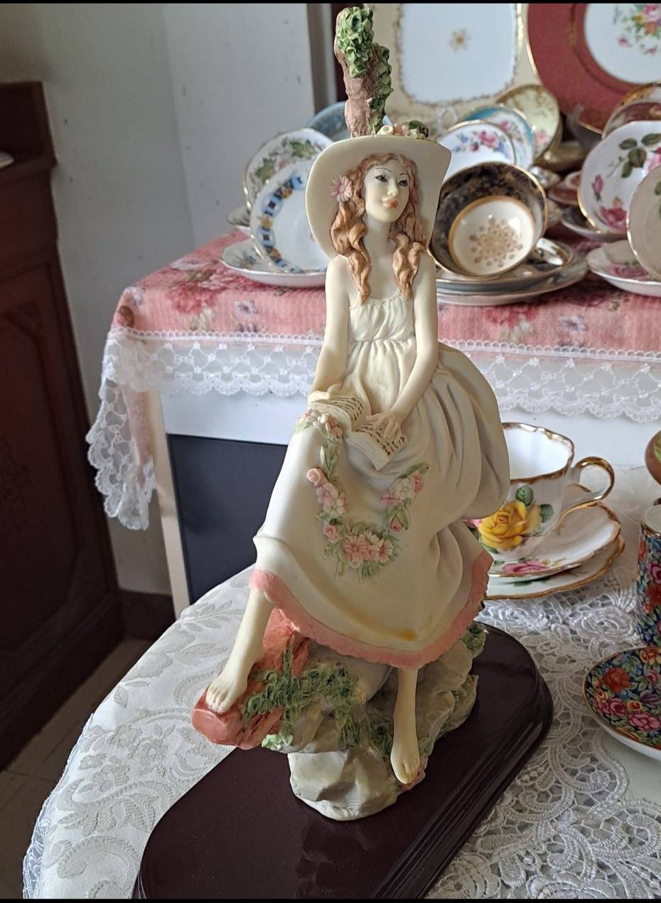 Vittorio Tessaro : Rare sculpture Lady Figurine
