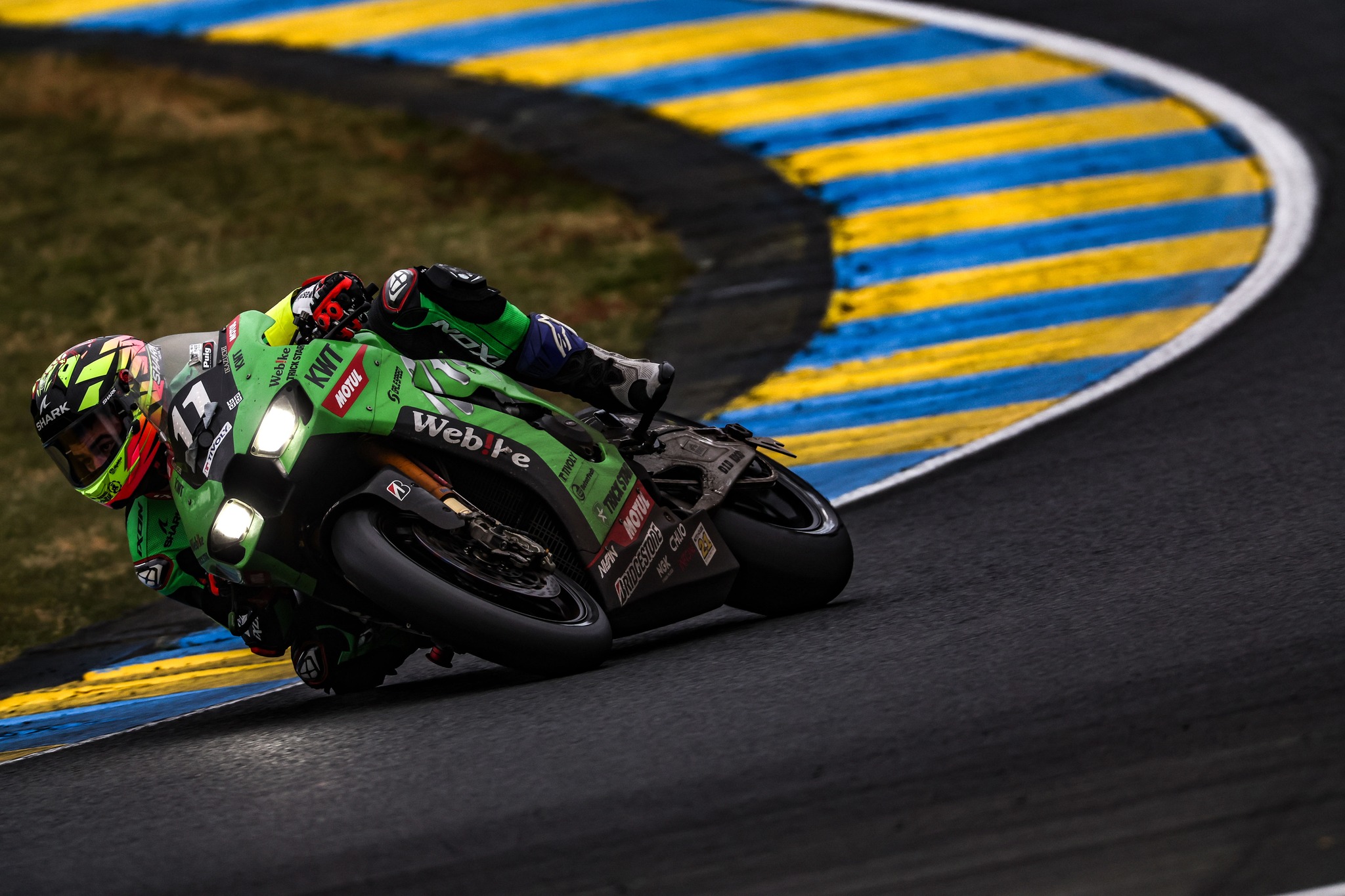 The Kawasaki WeBike Trickstar team head to the iconic Bol d'Or