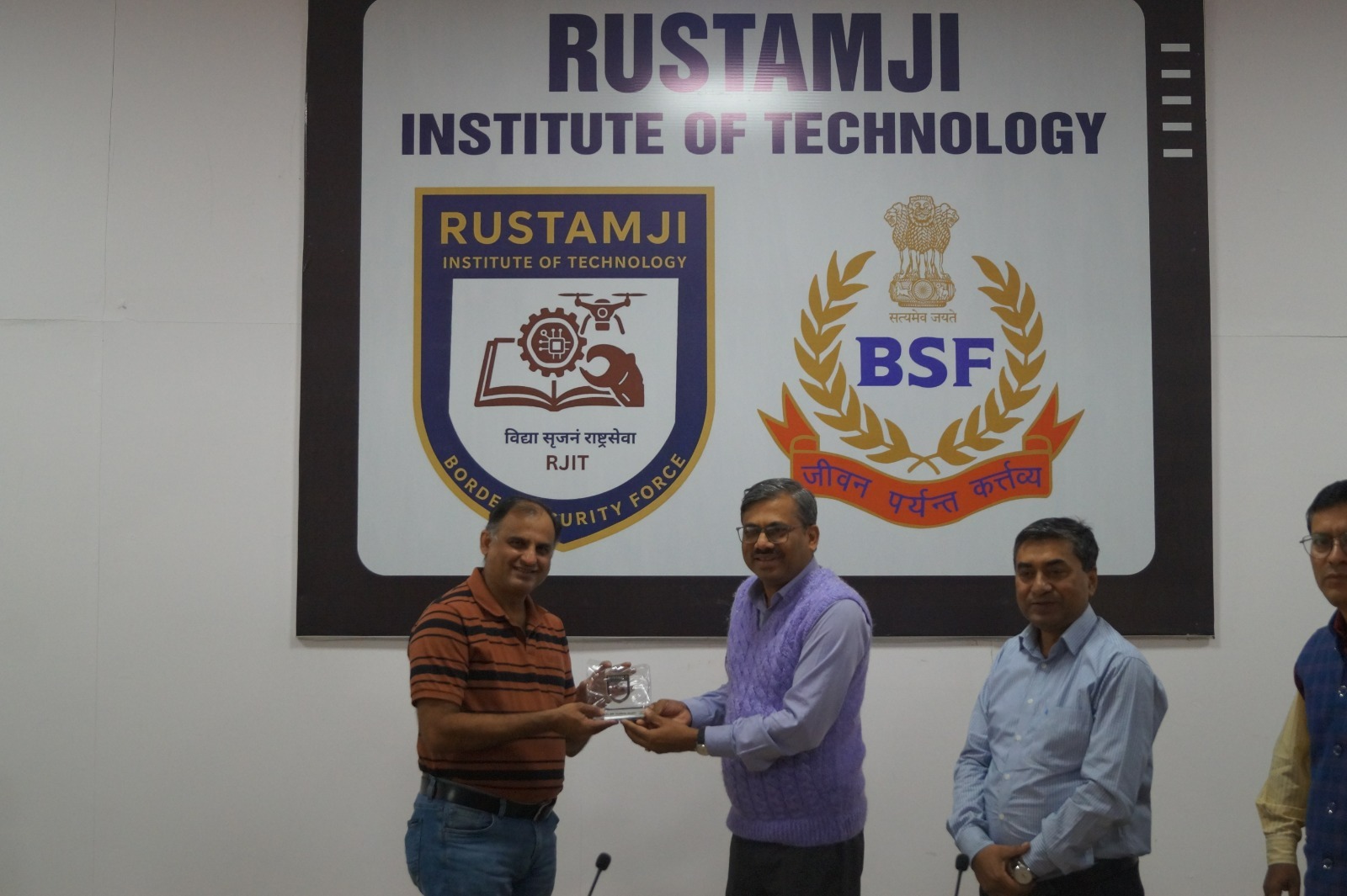 🚁 𝐑𝐉𝐈𝐓 𝐒𝐡𝐢𝐧𝐞𝐬 𝐚𝐭 𝐭𝐡𝐞... - Rustamji Institute of Technology | Facebook