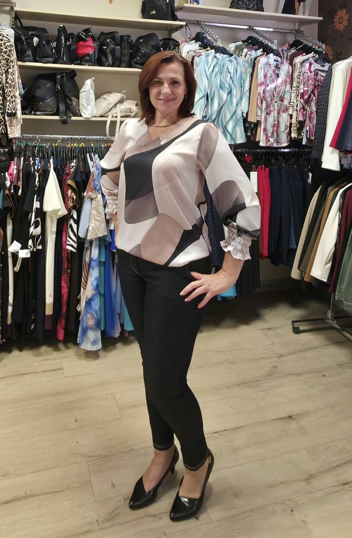 MÓDI DIVAT Női és Férfi divatáru,táska,cipő TARA - MYA Fashion ...