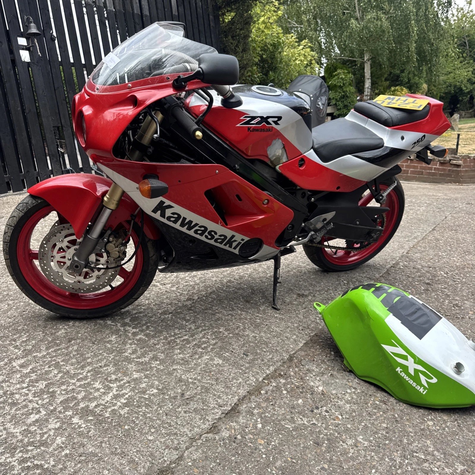 ま Ad: Rare 250cc sports bikes from the Japanese home market don't