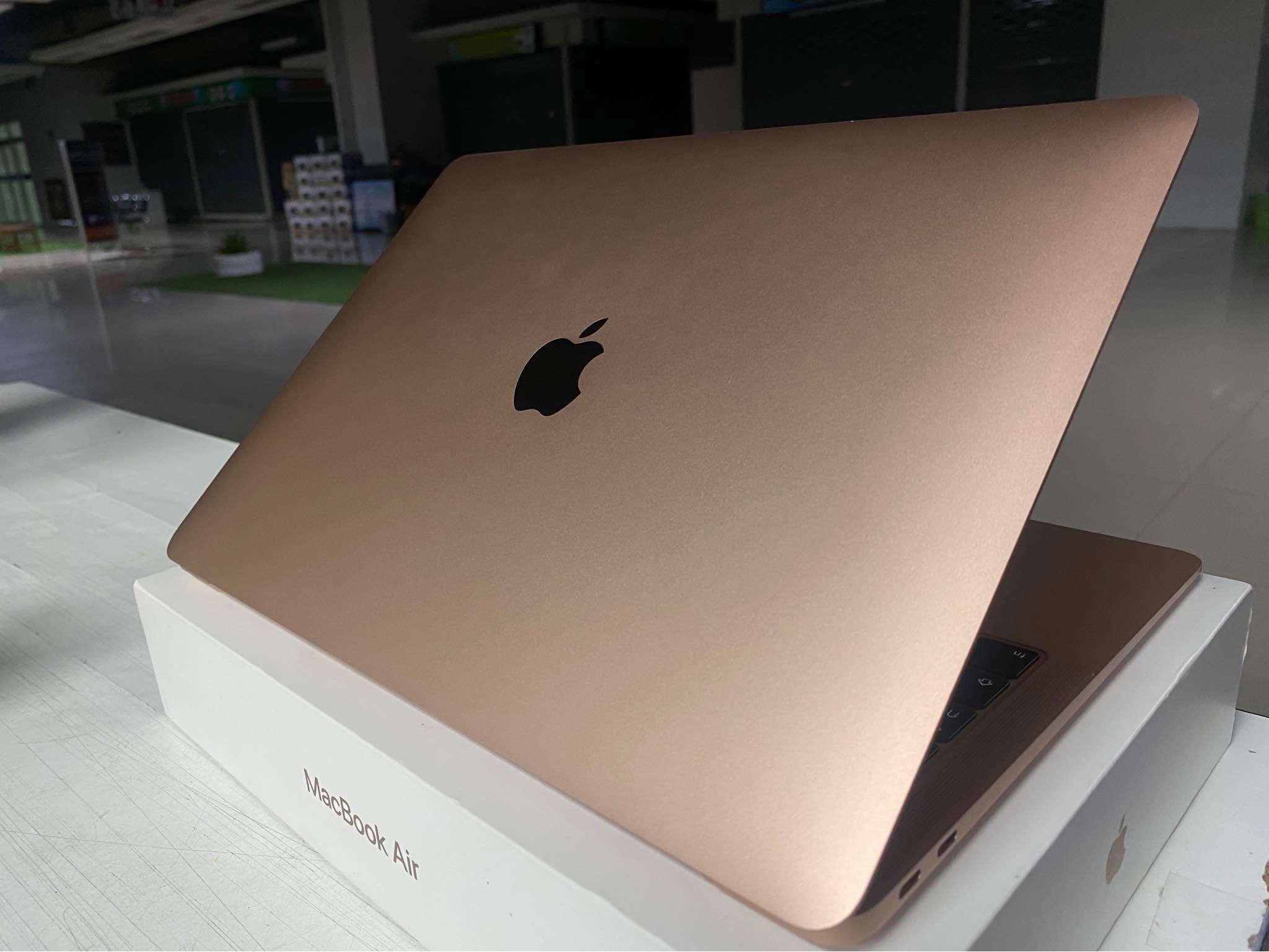 MacBook Air Retina, 13-inch, 2019 • 1.6GHz dual-core Intel Core i5 