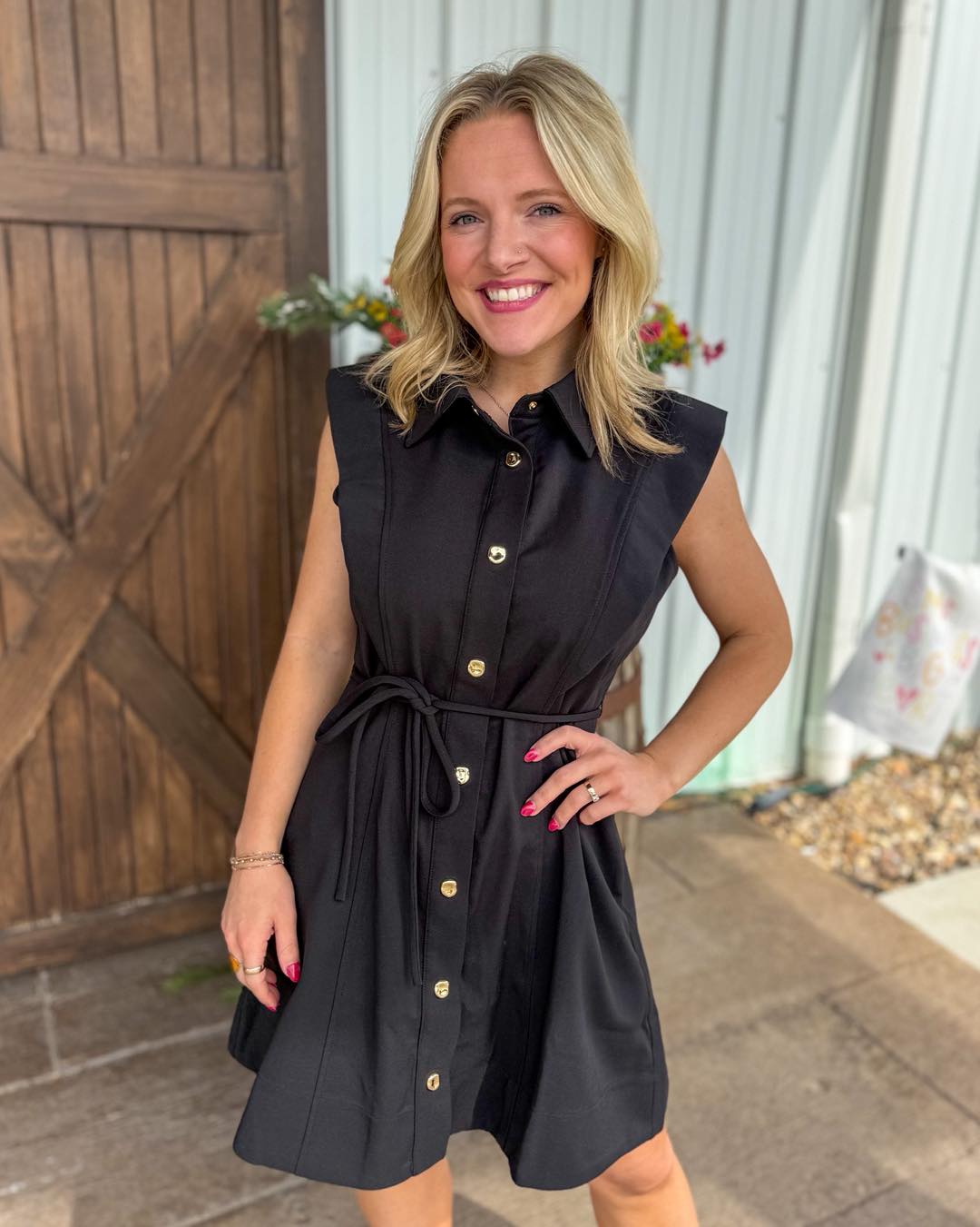 cute little black dresses Every girl needs a dress in her closet! 🖤 How is this one?! Perfect for date night, church, or any special occasion. Come see us and grab yours before Mini dress Color:white-blue-swatch __Size: 10 Crystal Embellished Backless Velvet elastic and other items