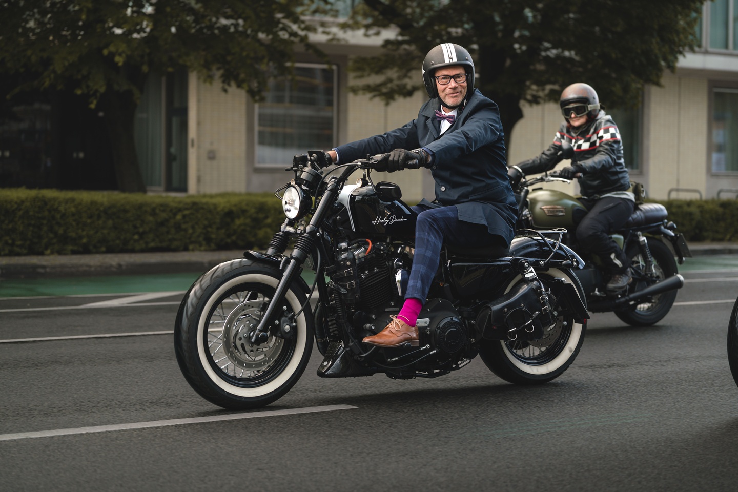The Distinguished - Smiles and steadfast style weave through London’s ...