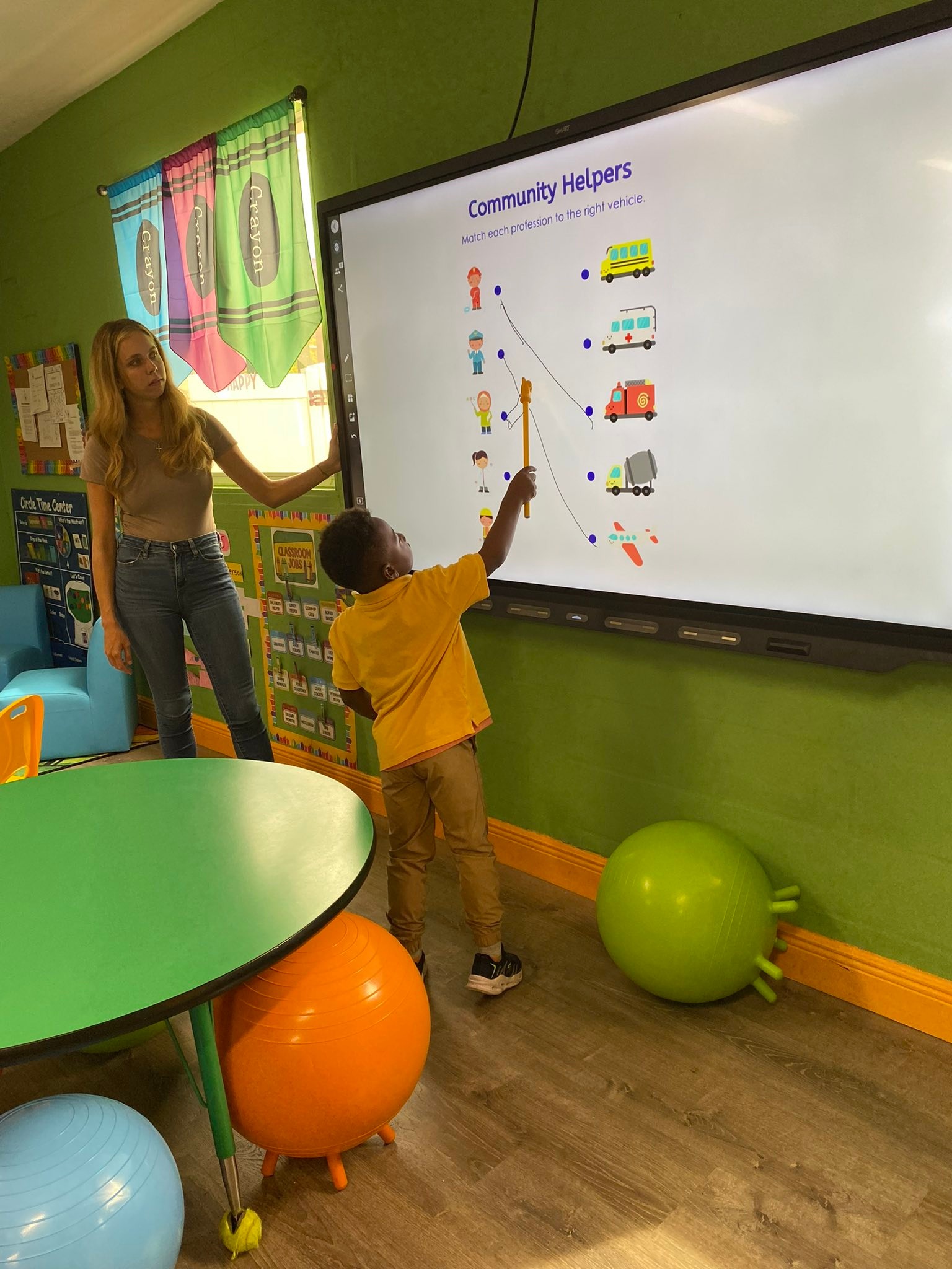 Sarah Bee Bilingual Academy & Child Care Center - 🐝Our VPK classroom (P ...