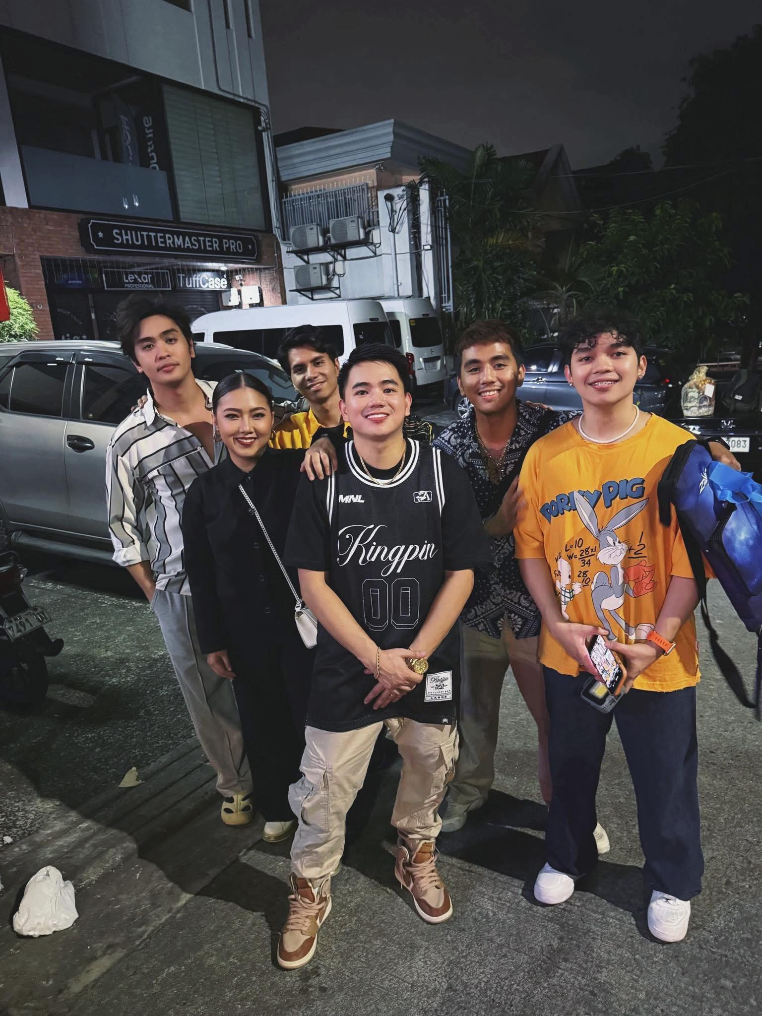Aikee - Kasama ang mga mahuhusay na Musiko 🫡 Maraming salamat MNL ...