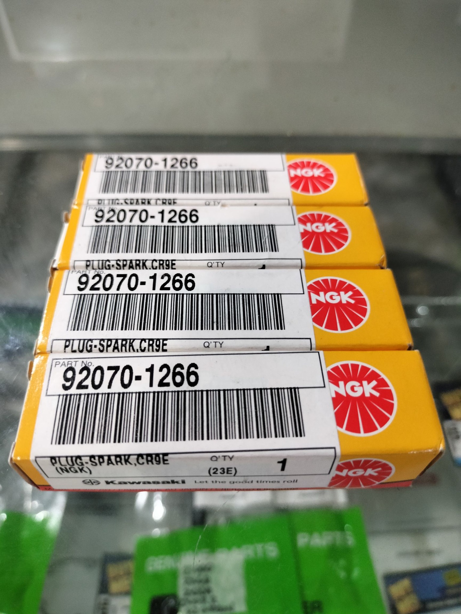 NGK SPARK PLUG STD 92070-1266 (CR9E) For Ninja 650, Versys 650