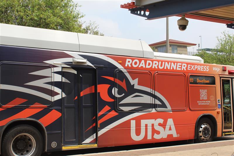 🚍 Hey ’Runners, we know some of you... - UTSA Campus Services | Facebook