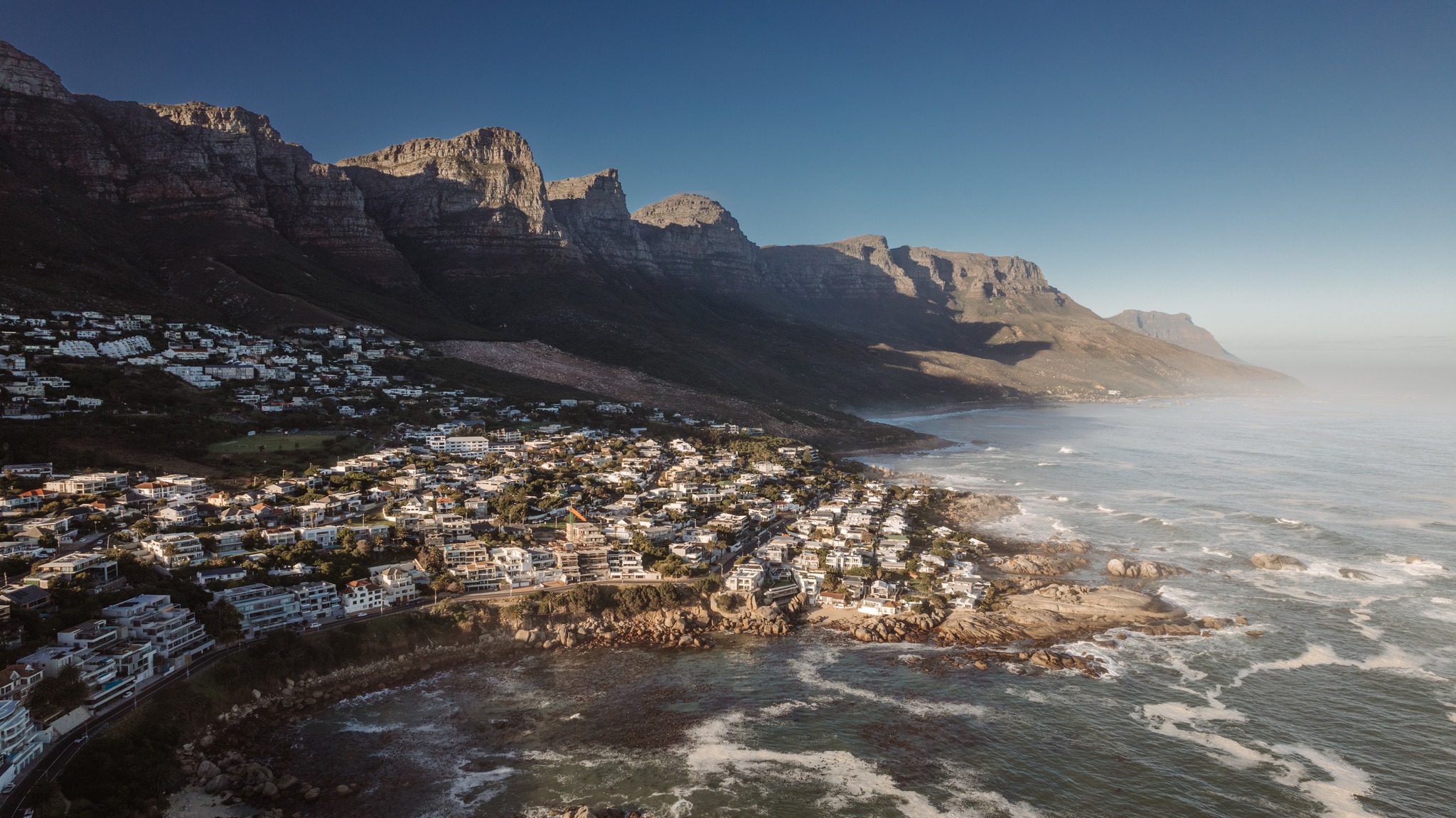 Radisson Hotel Cape Town Foreshore - Happy Monday fellow followers 🙂 ...
