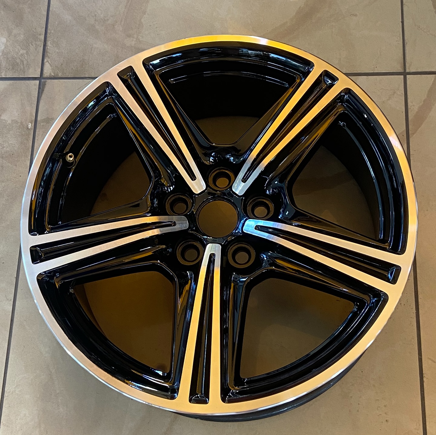 Havariyoun General Tyre Services Ltd | Limassol